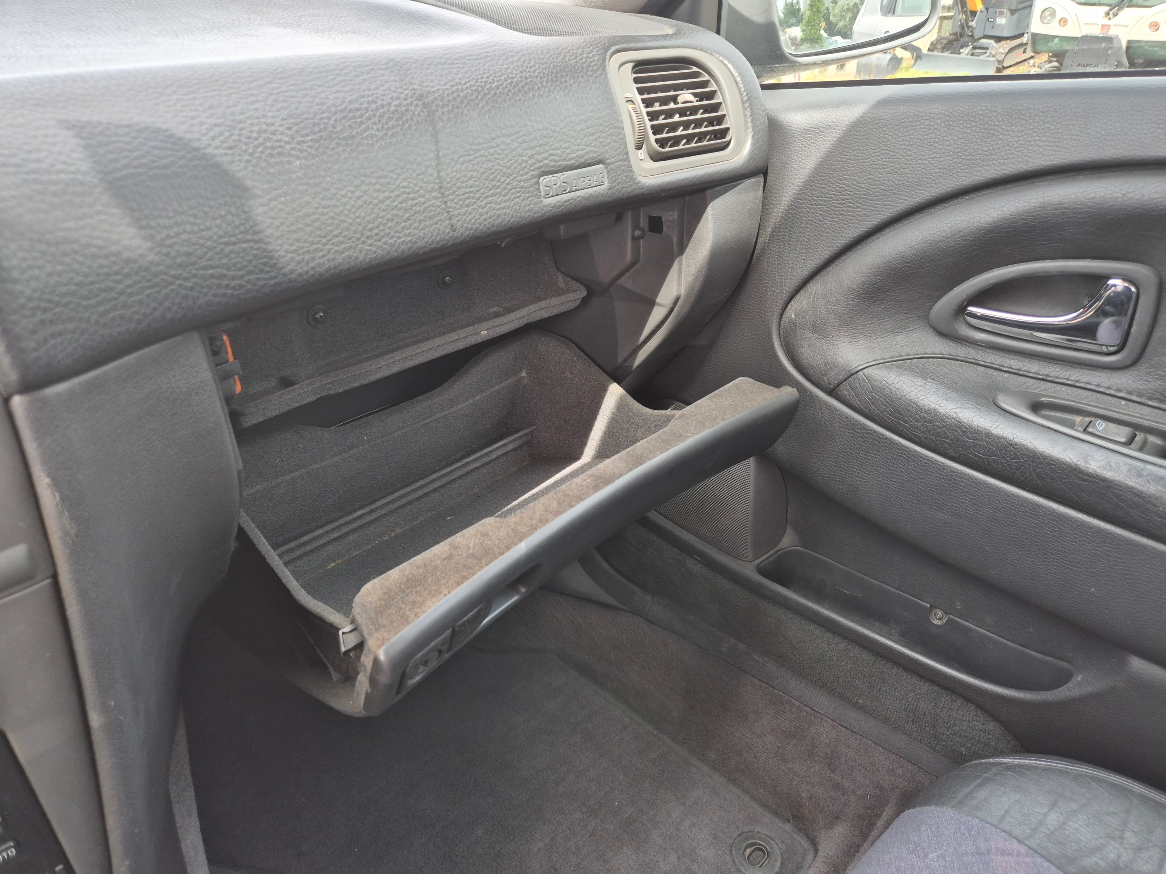 Volvo S40 · Ano 1997 — imagen 42