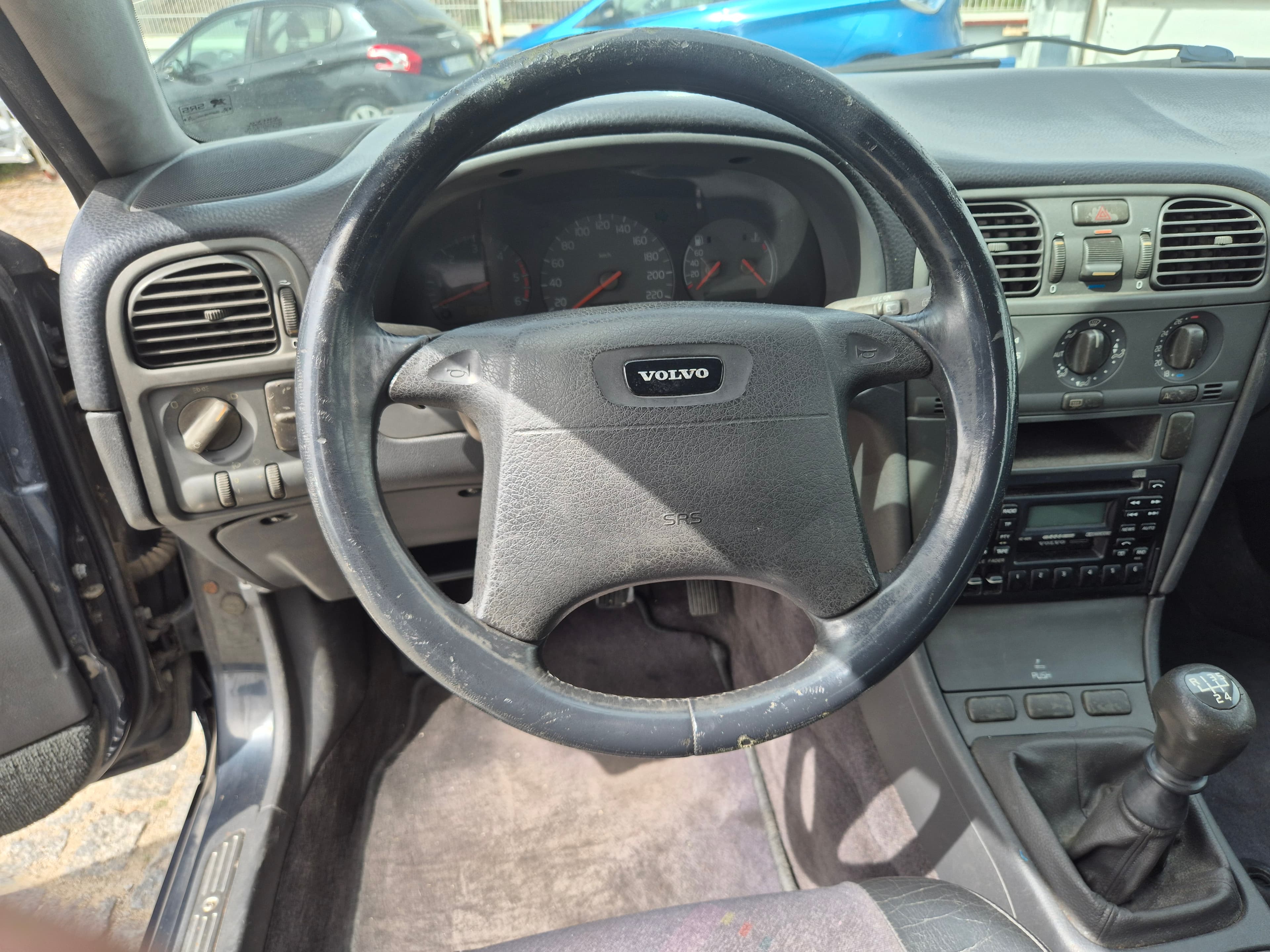 Volvo S40 · Ano 1997 — imagen 26