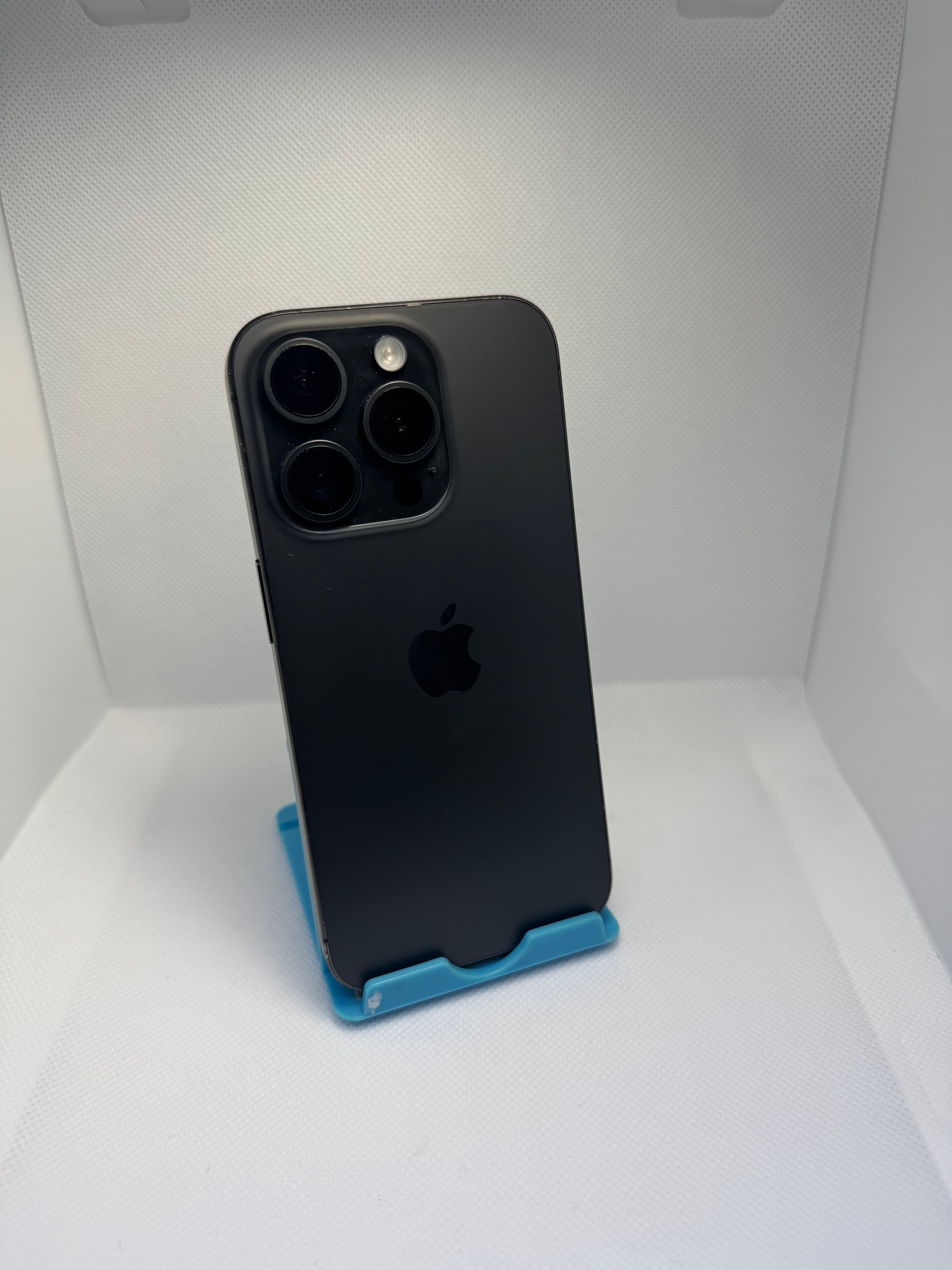Iphone 15 Pro 256 GB Titanium — image 5