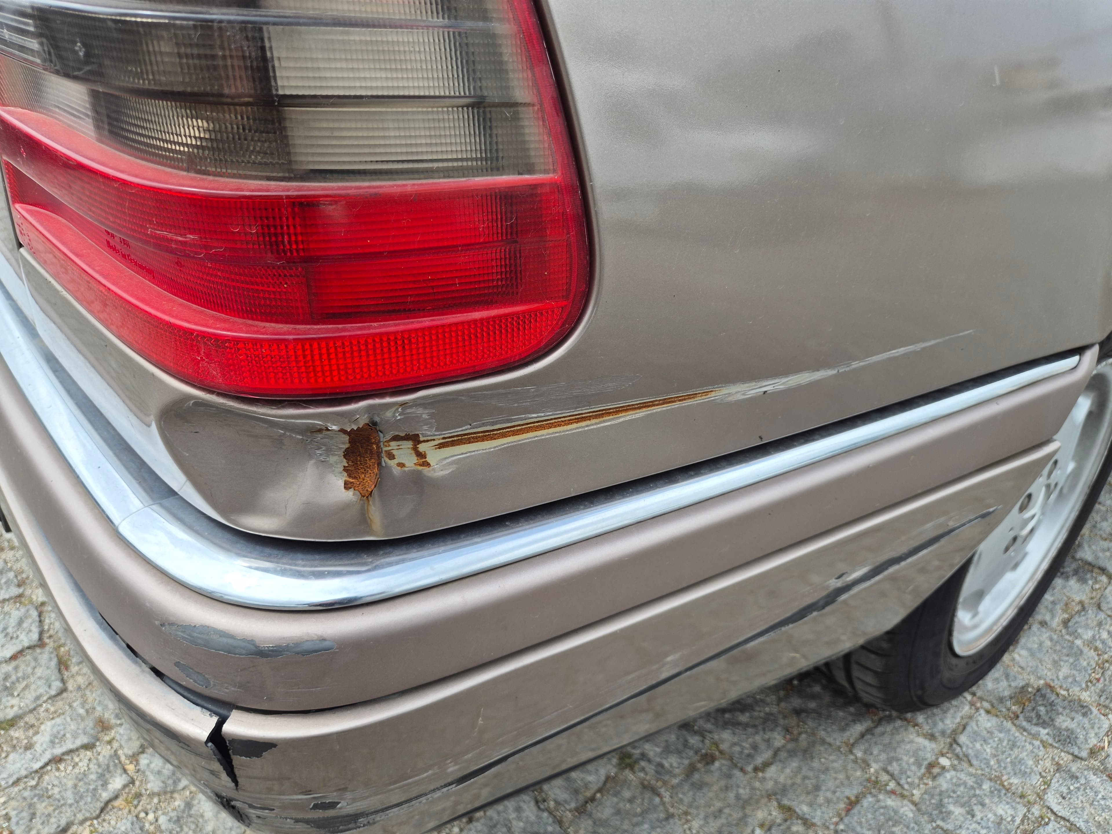 Mercedes-Benz C 200 D · Ano 1995 — imagen 58