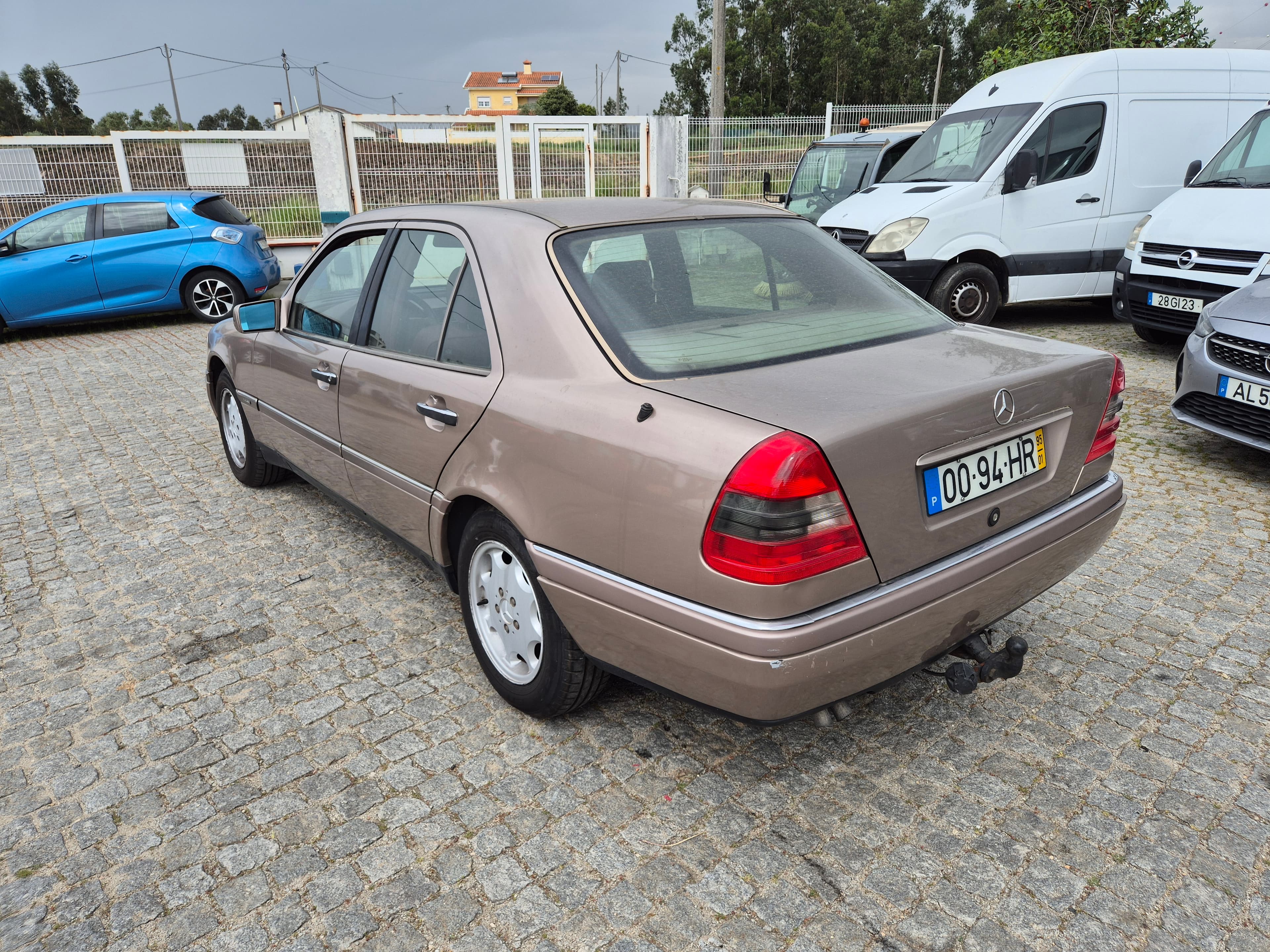 Mercedes-Benz C 200 D · Ano 1995 — imagen 6