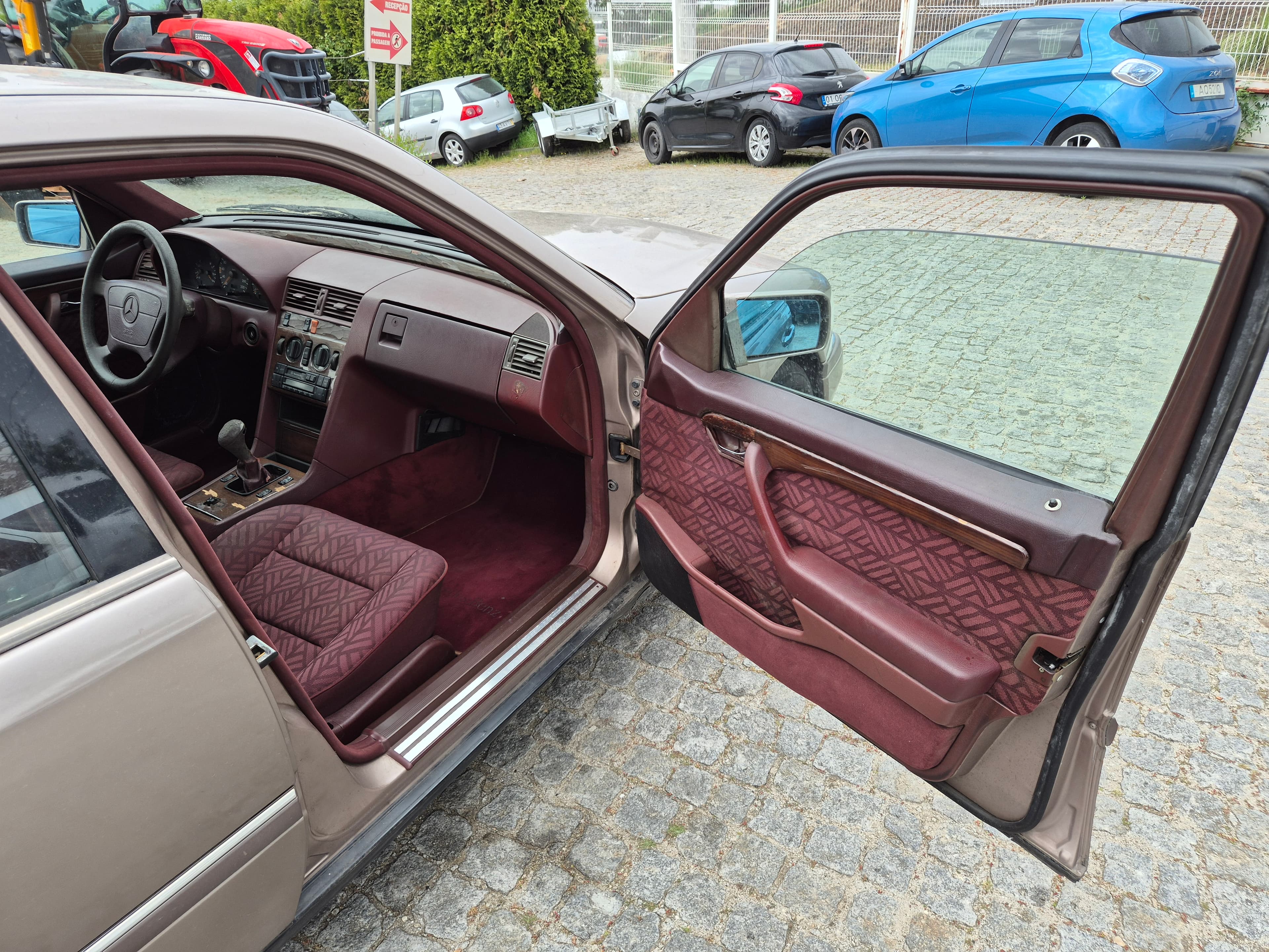 Mercedes-Benz C 200 D · Ano 1995 — imagen 18