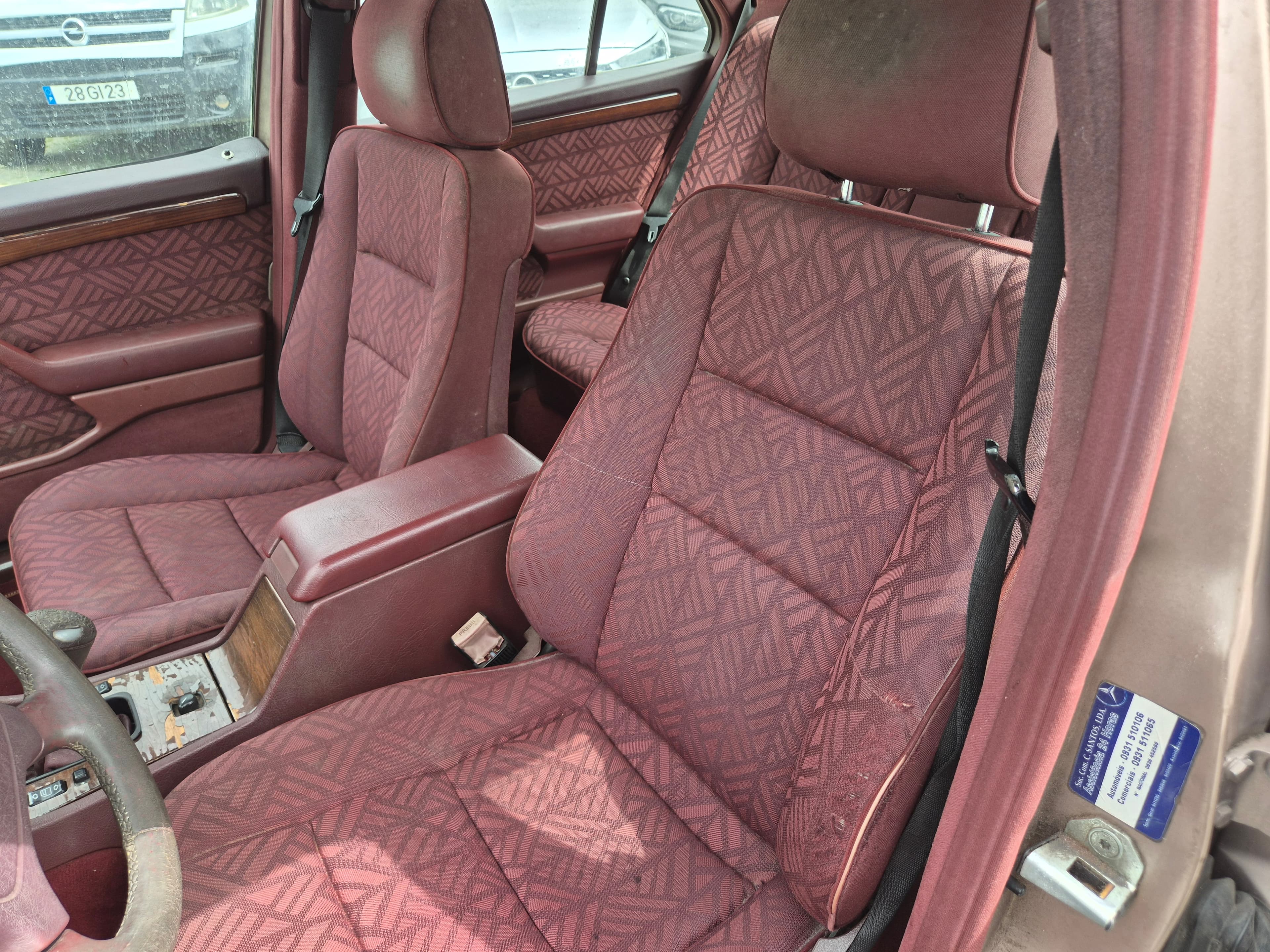 Mercedes-Benz C 200 D · Ano 1995 — imagen 29