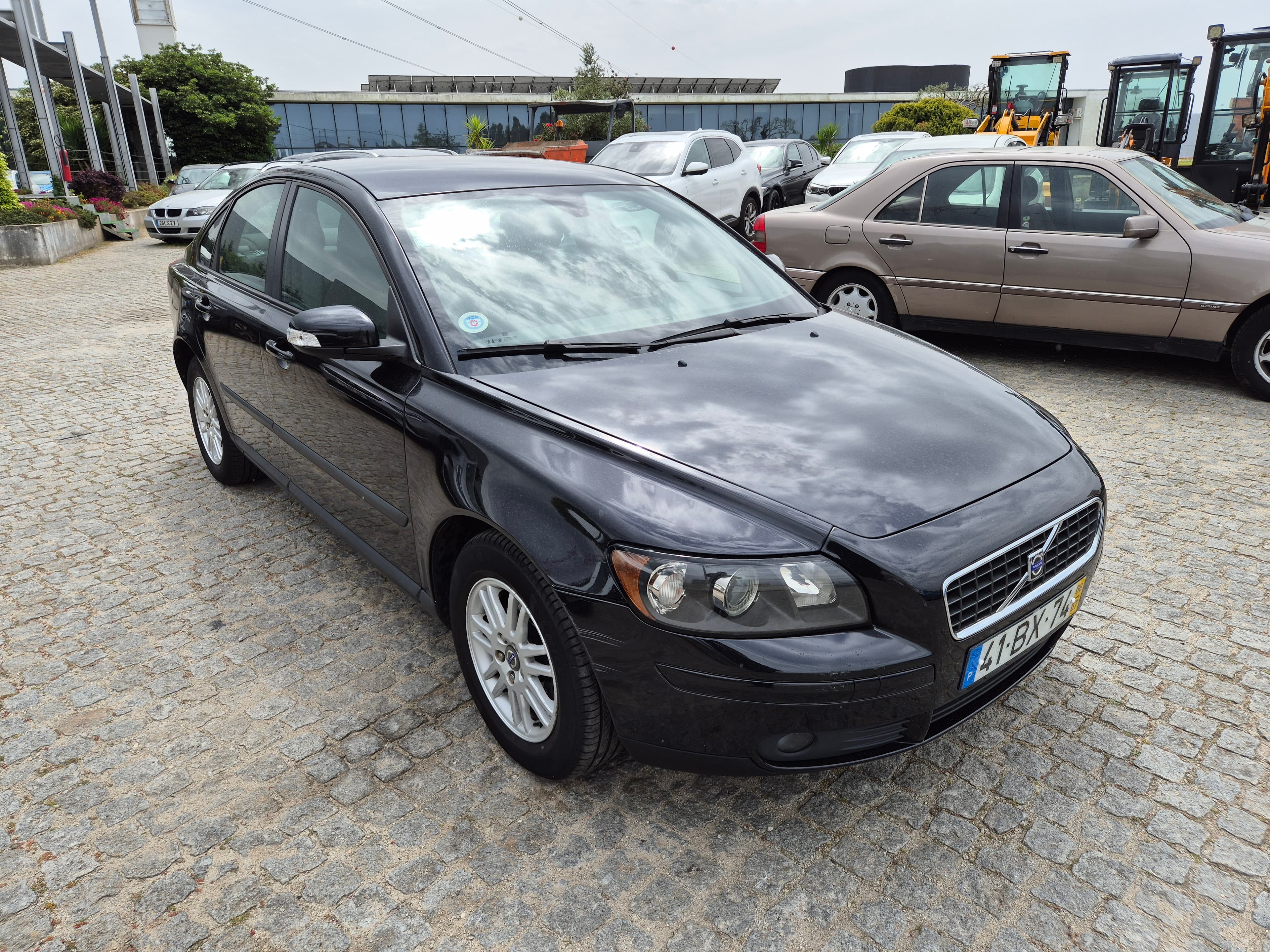 Volvo S40 1.6 D · Ano 2006 — image 3