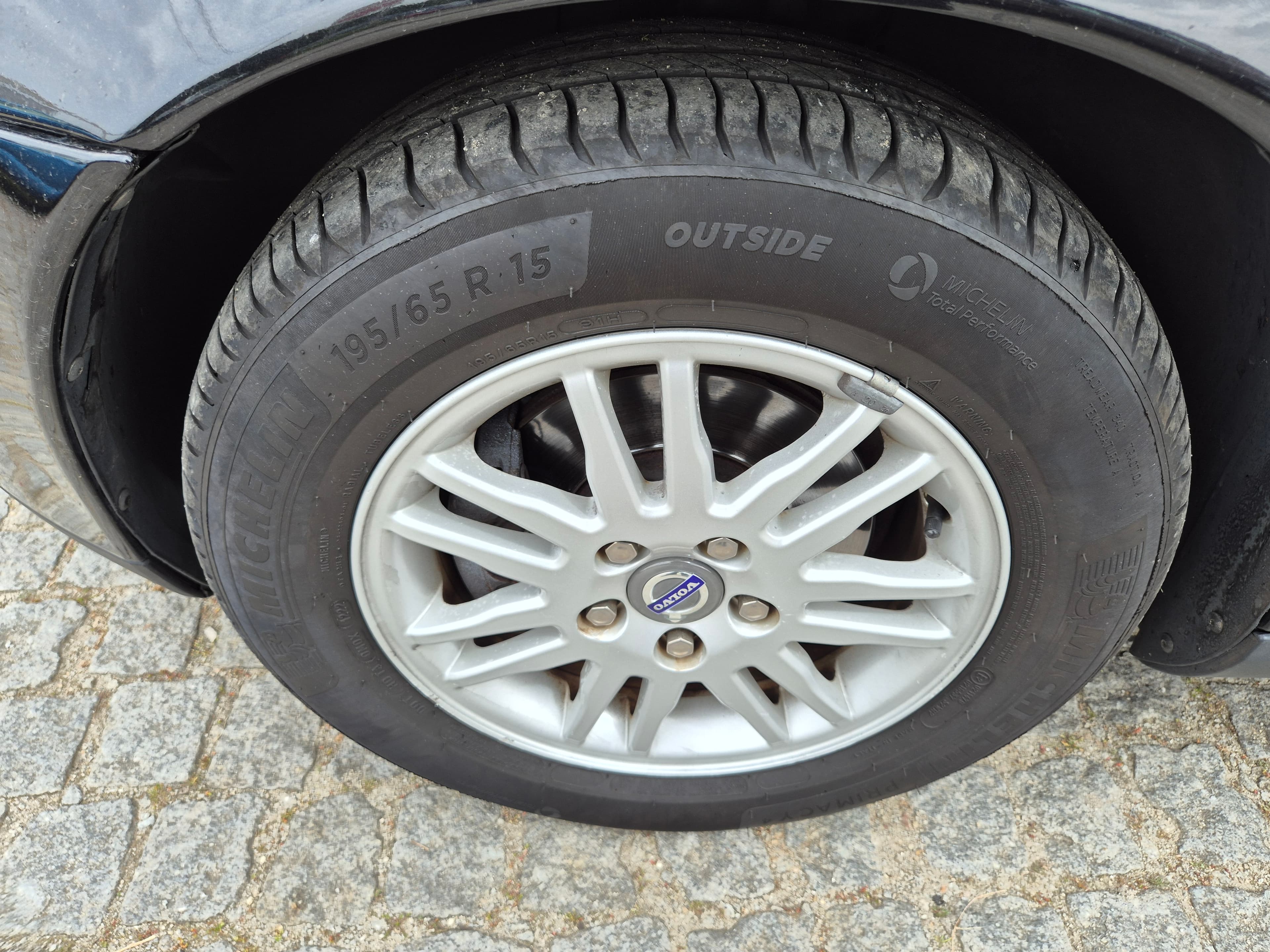 Volvo S40 1.6 D · Ano 2006 — image 11