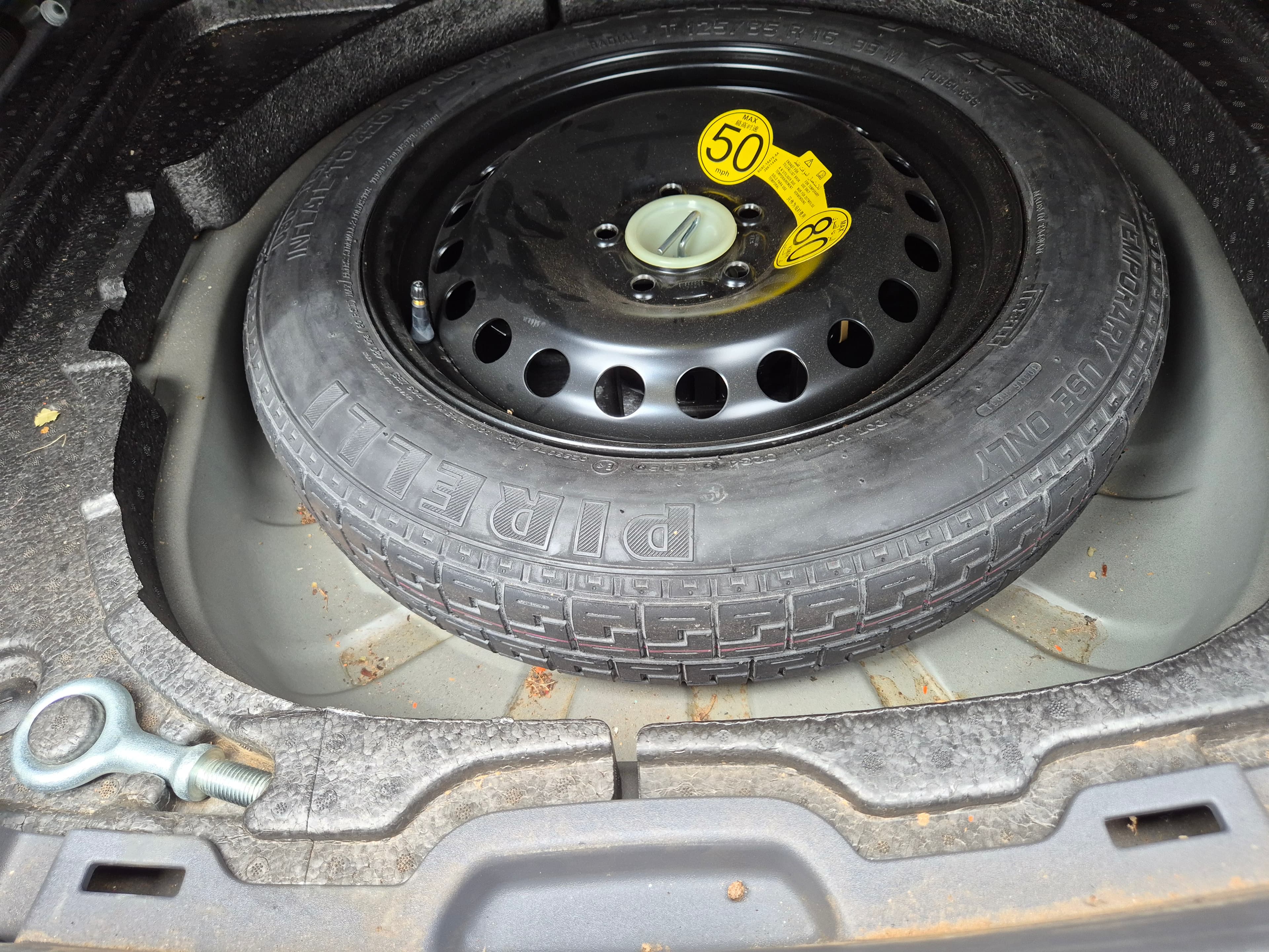 Volvo S40 1.6 D · Ano 2006 — image 9