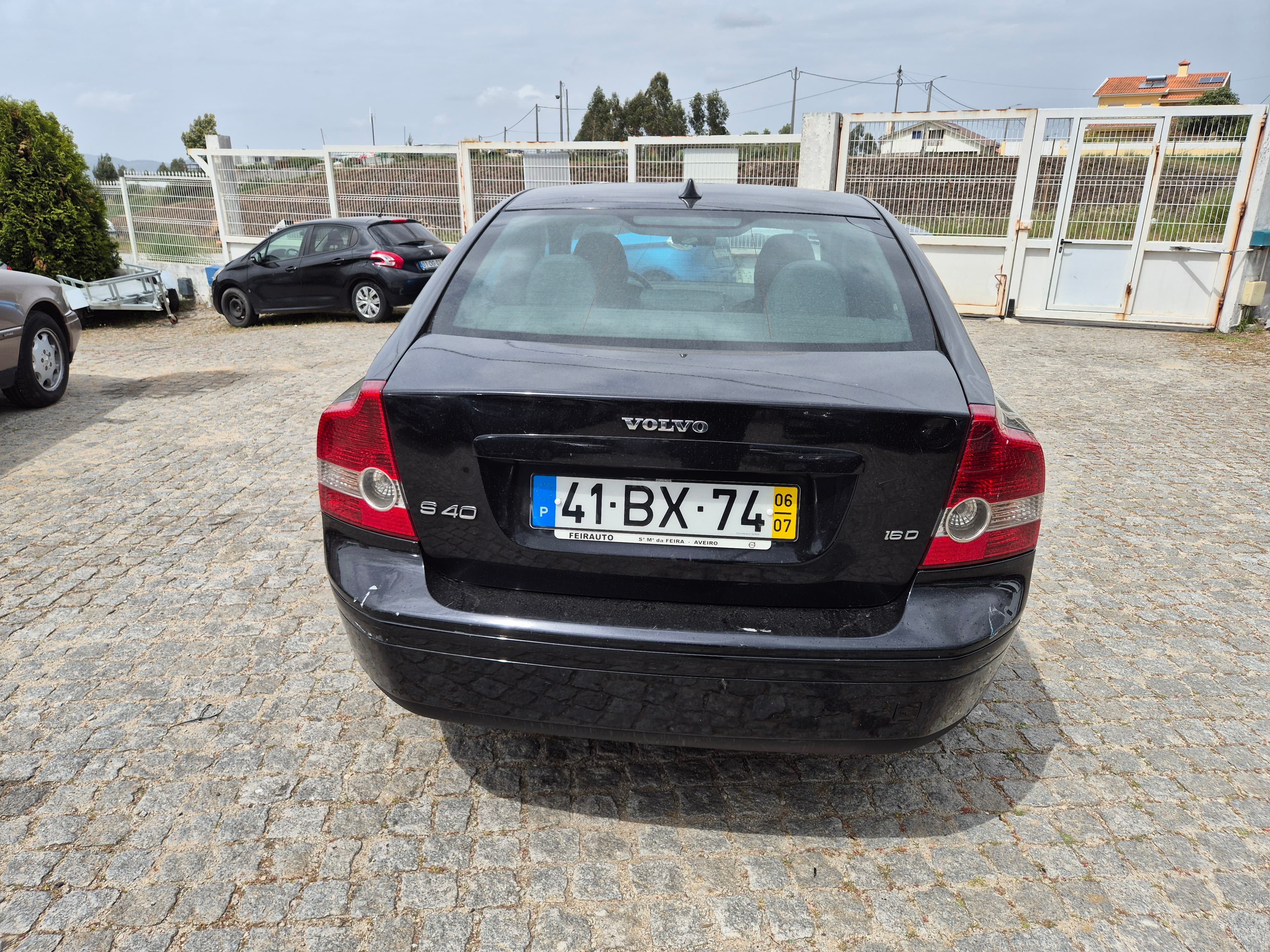 Volvo S40 1.6 D · Ano 2006 — image 5