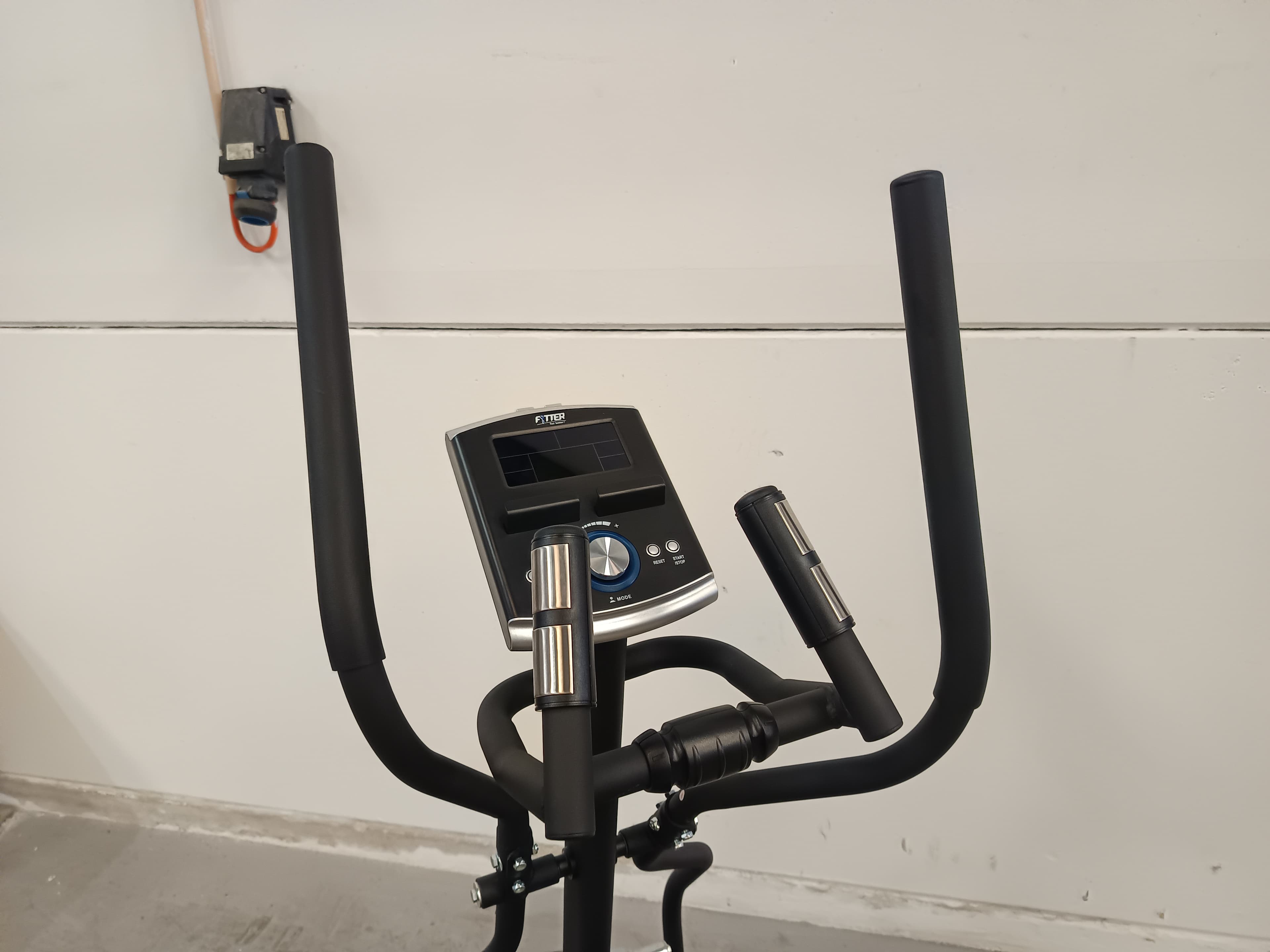 Elíptica Crosser CR-11R — imagem 8