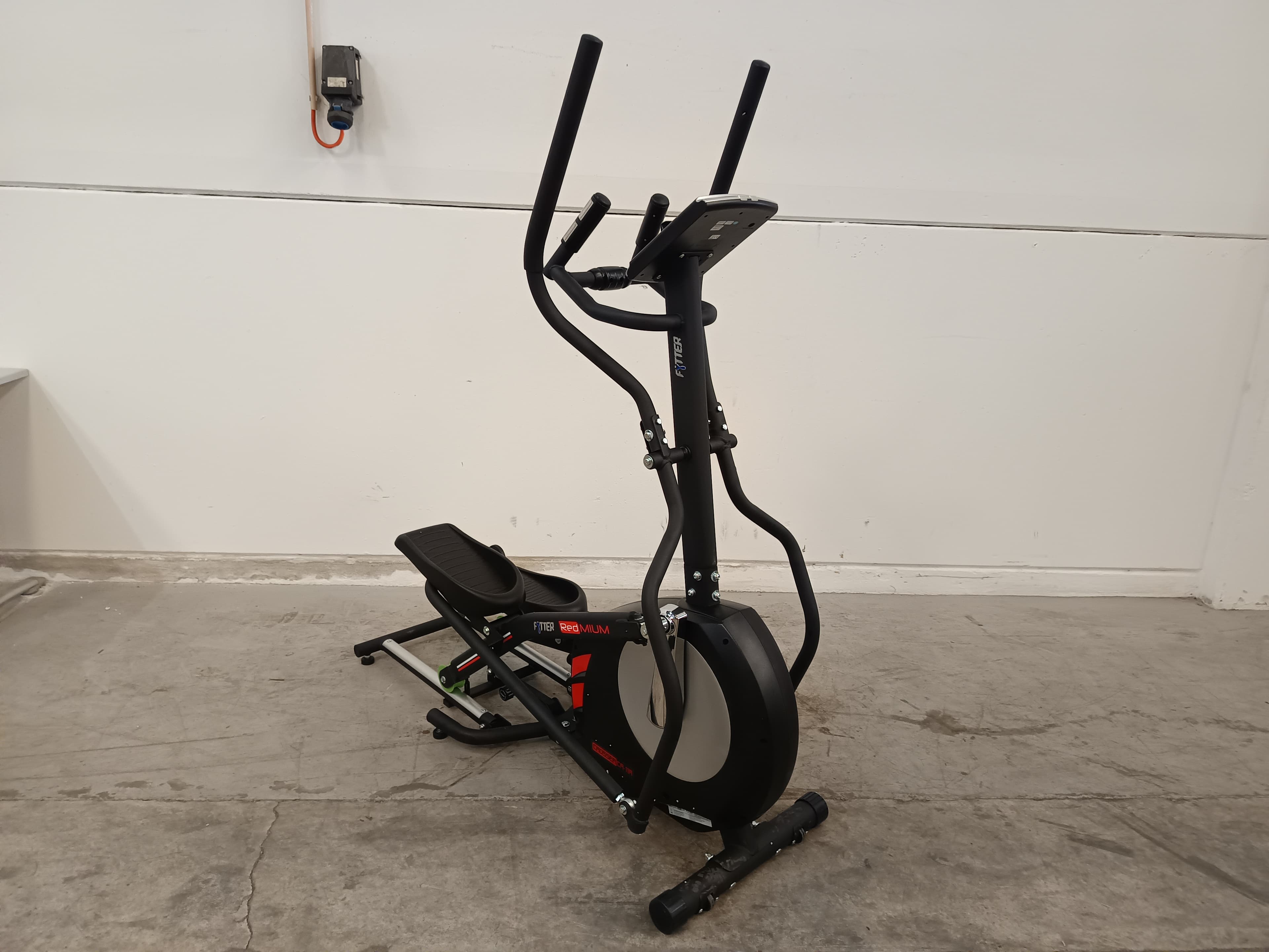 Elíptica Crosser CR-11R — imagem 1