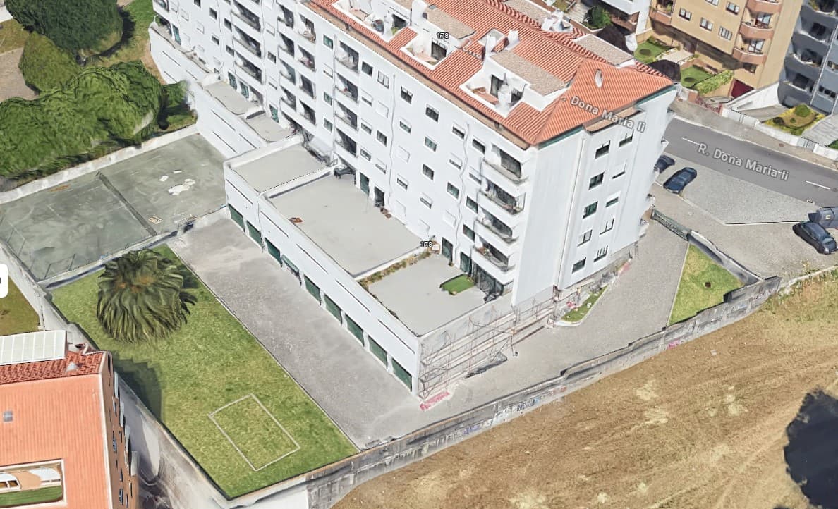 Garagem Box · Mafamude, Vila Nova de Gaia — imagen 4