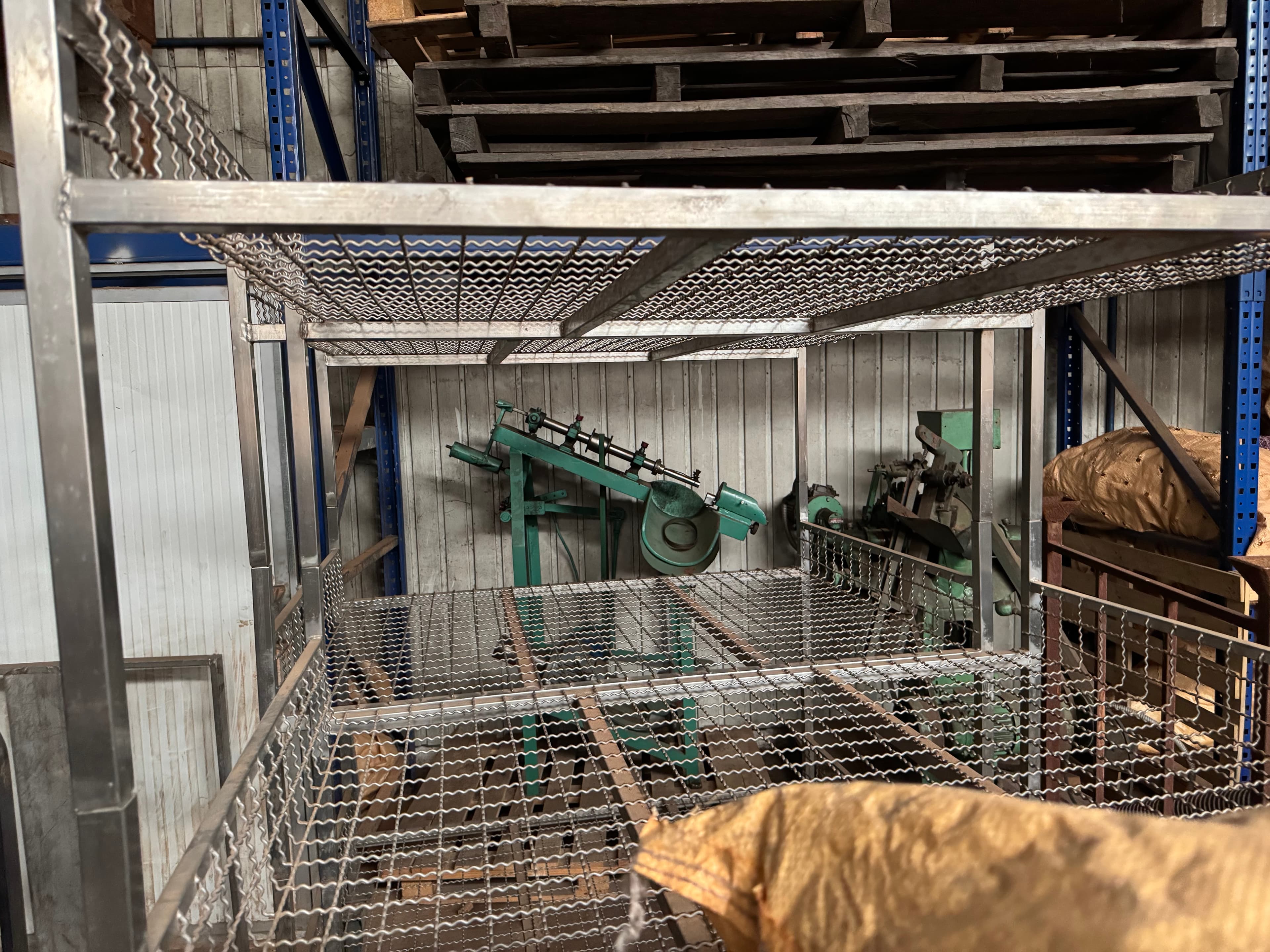 Equipamentos Industriais, Ferramentaria, de Escritório e Mobiliário — image 18
