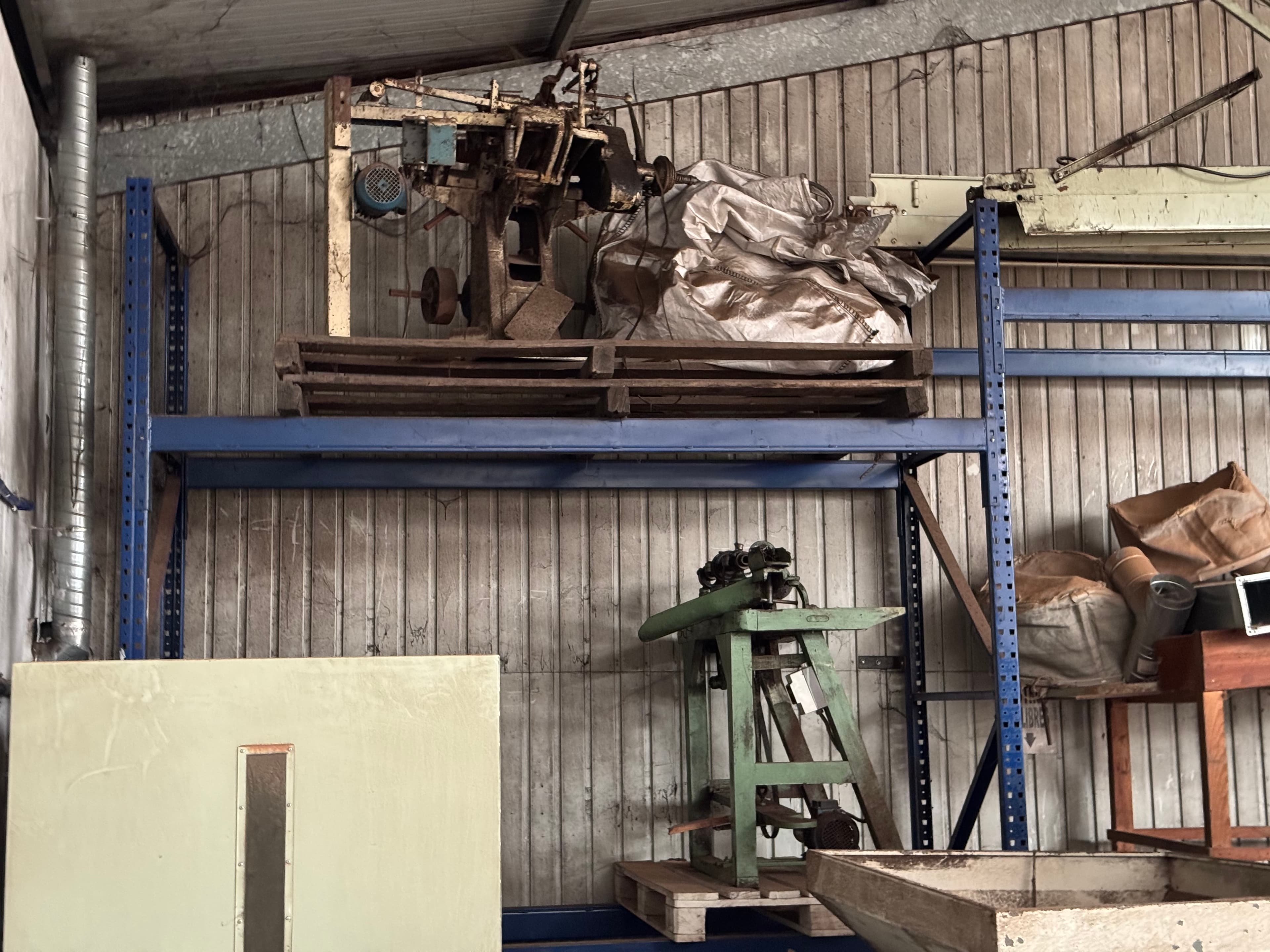 Equipamentos Industriais, Ferramentaria, de Escritório e Mobiliário — image 17