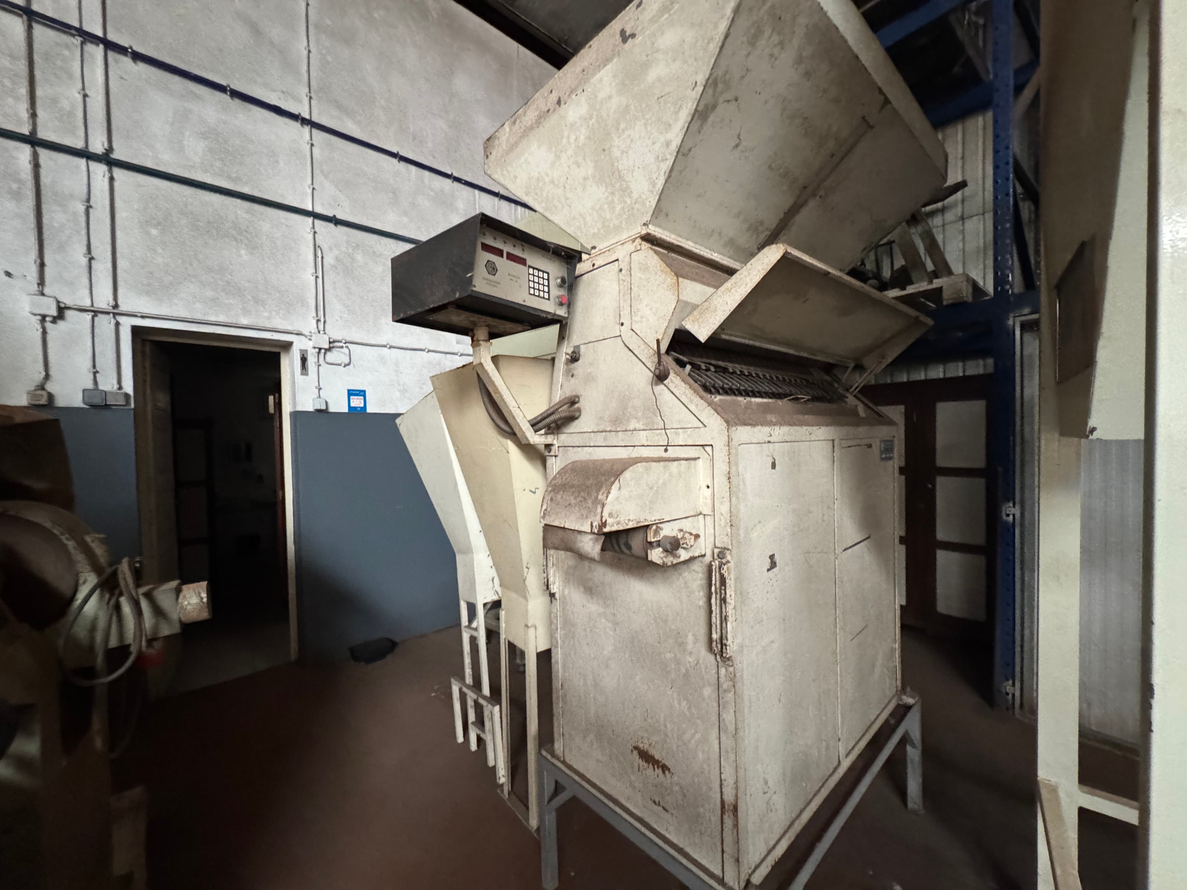 Equipamentos Industriais, Ferramentaria, de Escritório e Mobiliário — image 19