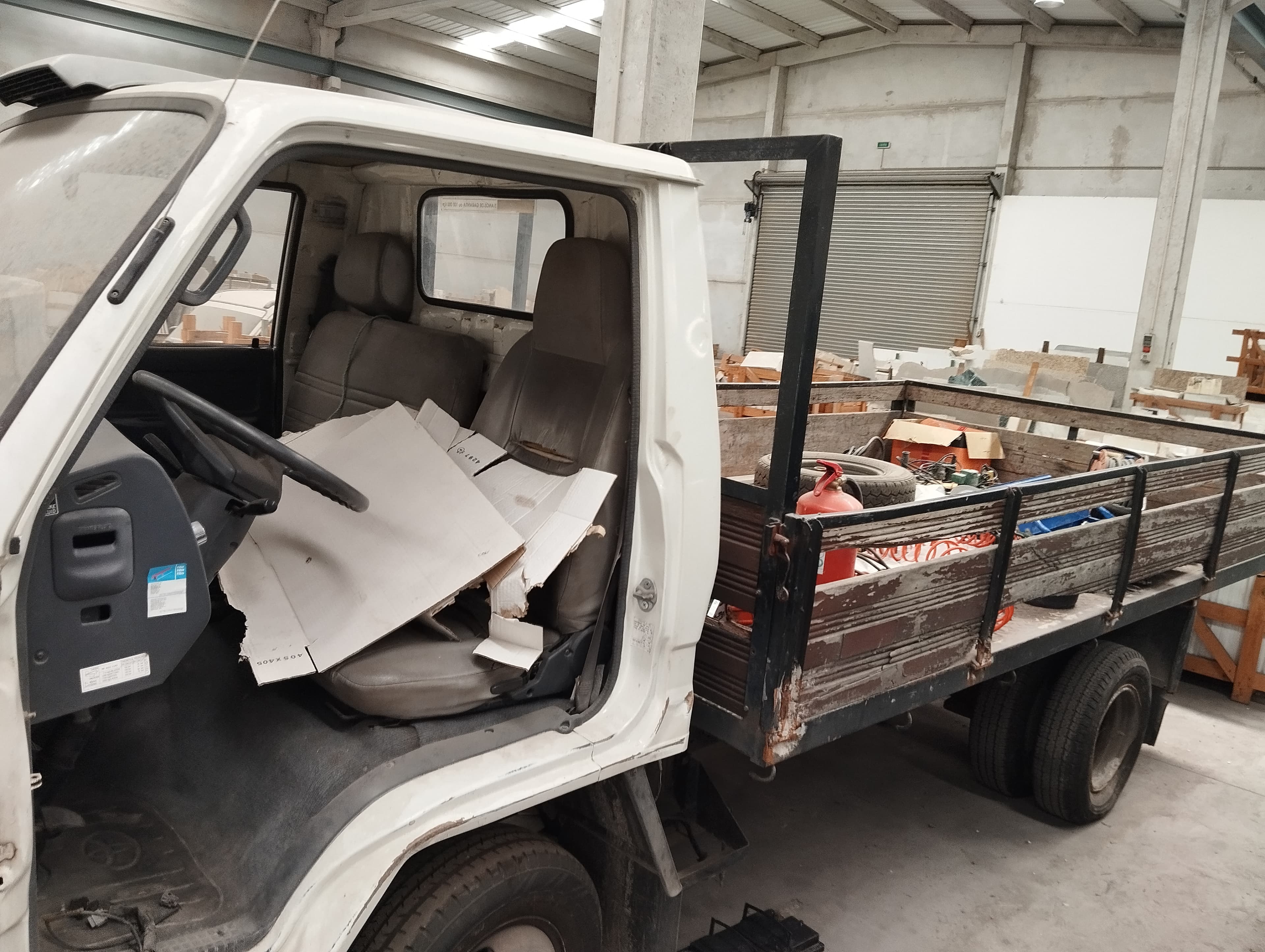 Toyota Dyna · Ano 2002 — imagen 9