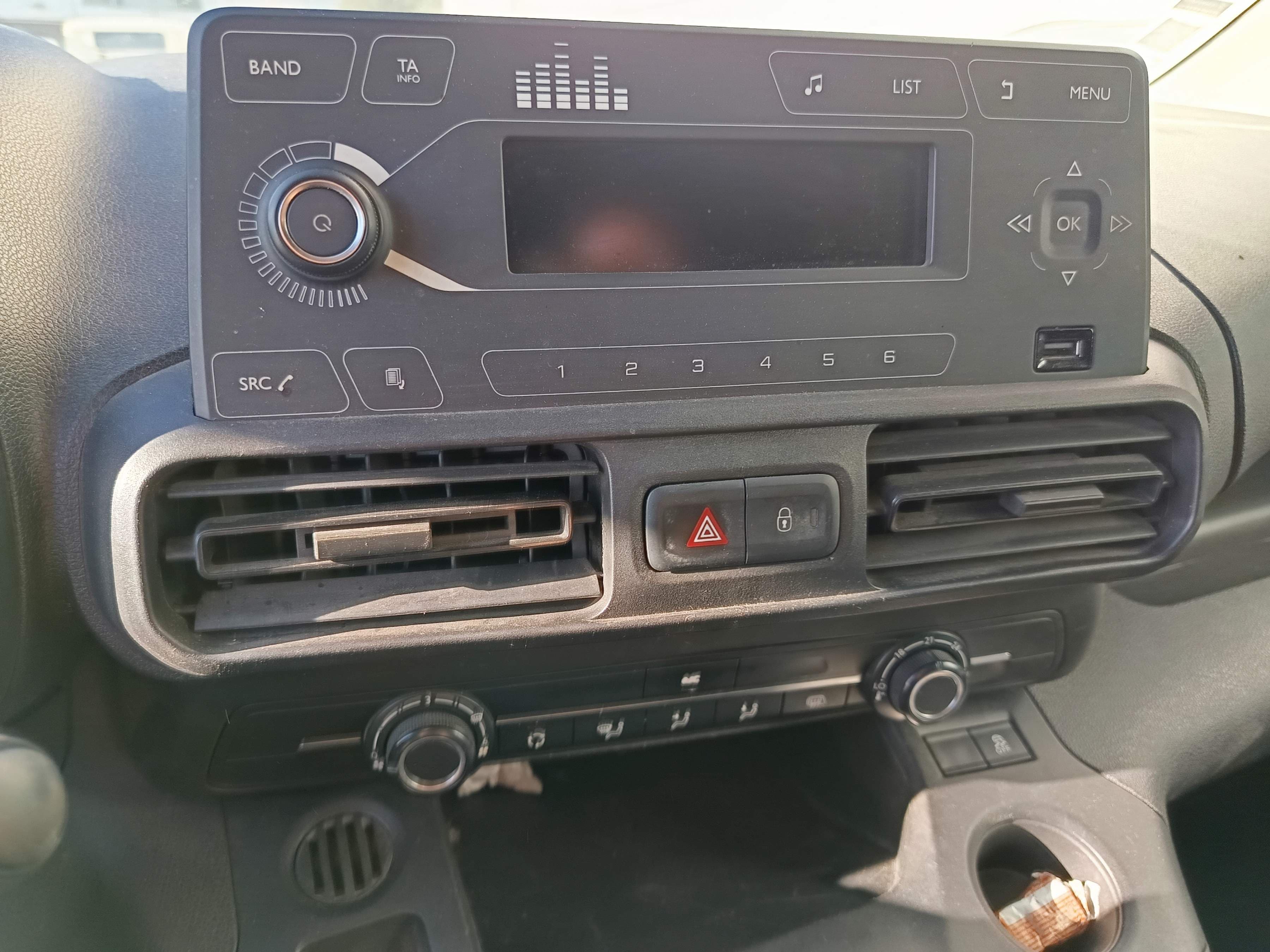 Citroën Berlingo · Ano 2019 — imagem 33