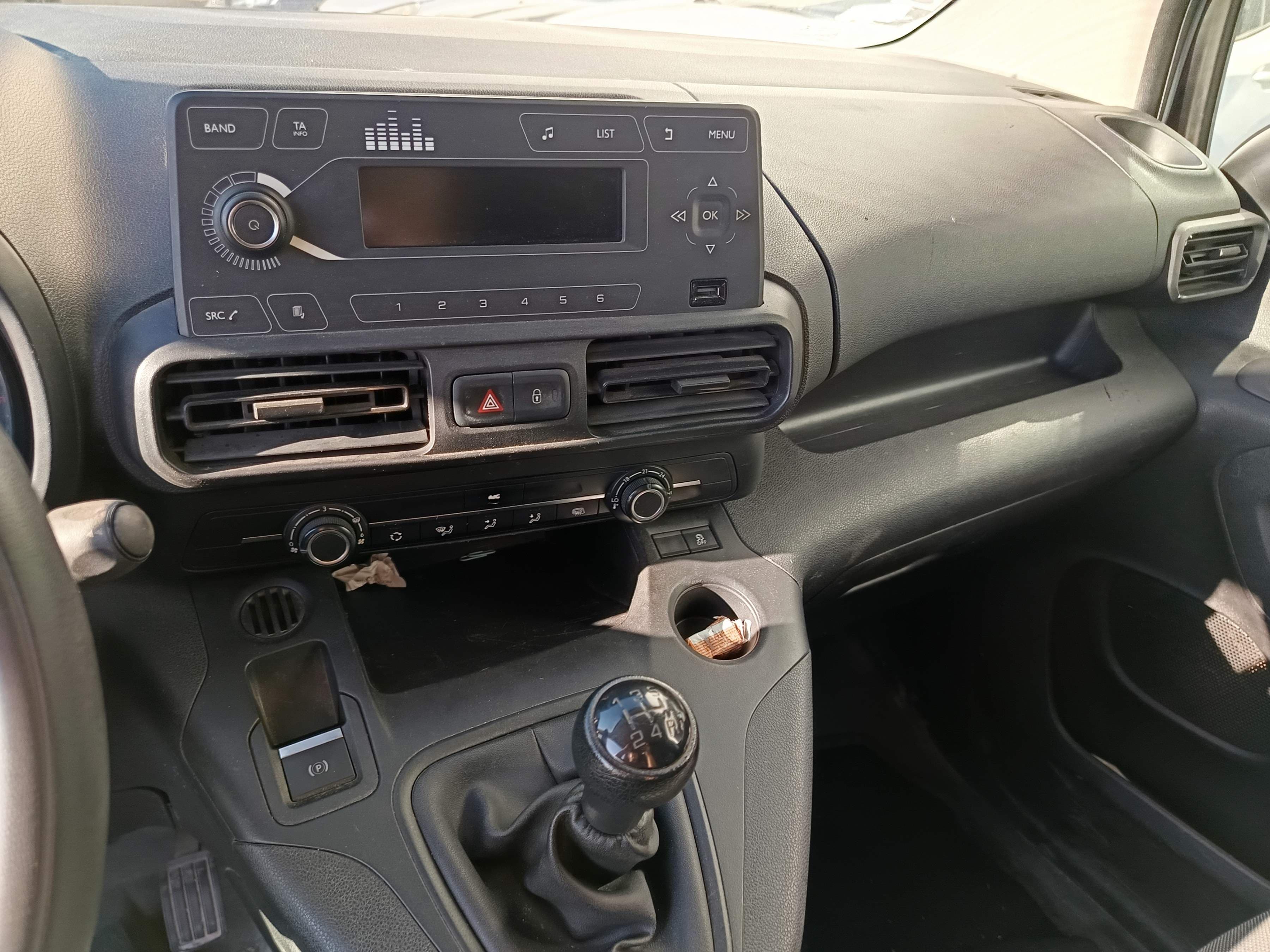 Citroën Berlingo · Ano 2019 — imagem 32