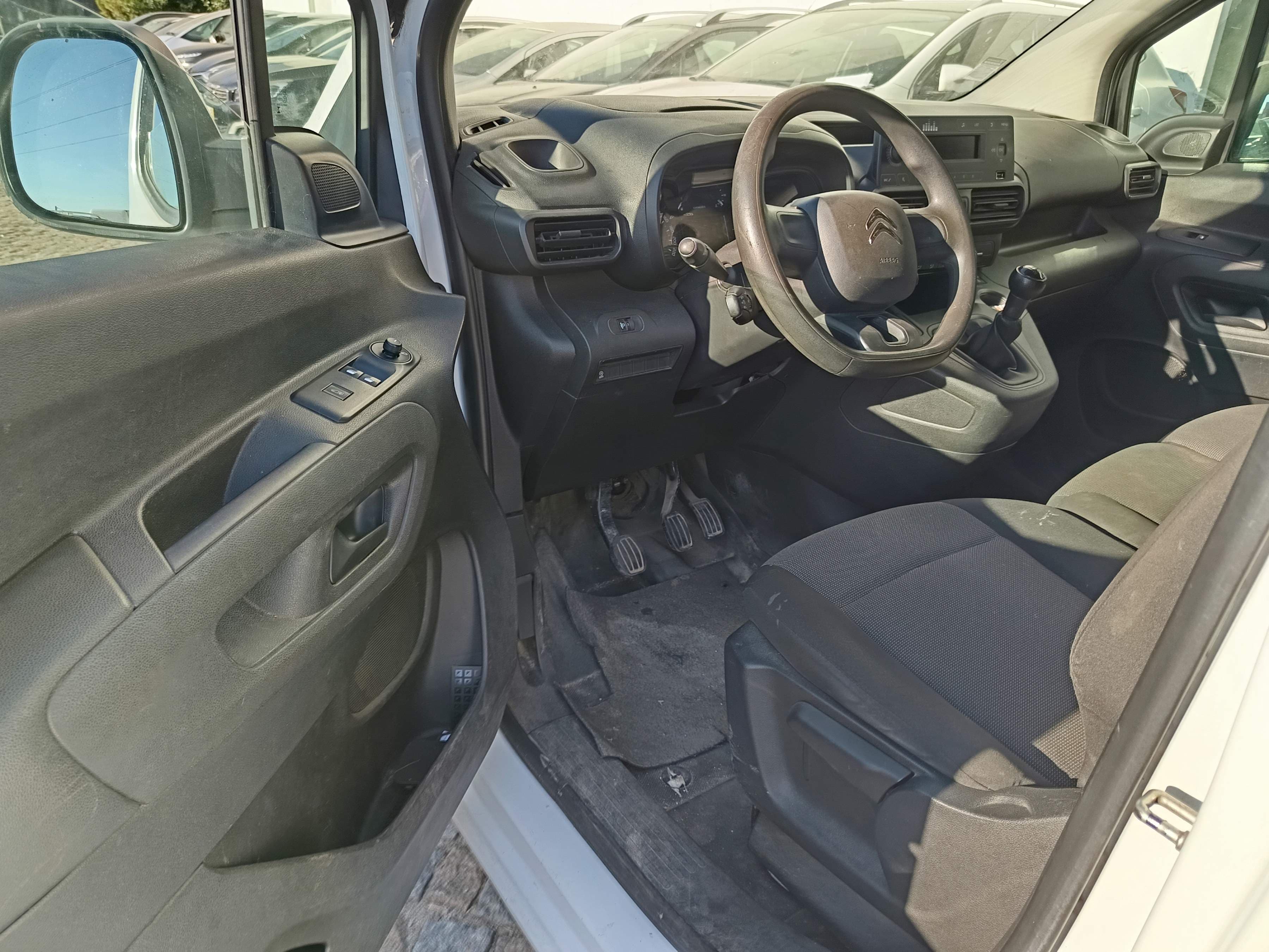 Citroën Berlingo · Ano 2019 — imagem 27