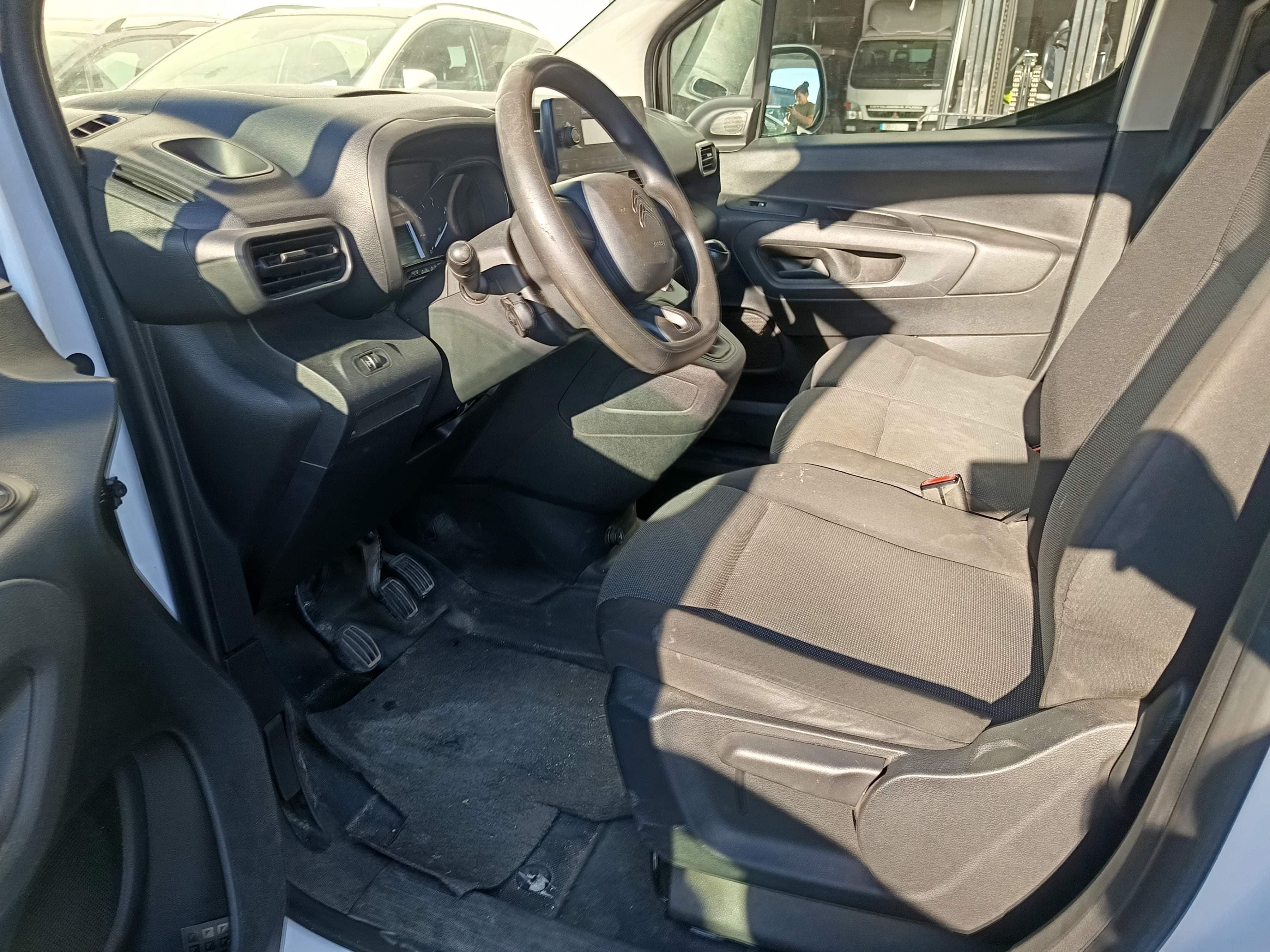 Citroën Berlingo · Ano 2019 — imagem 30