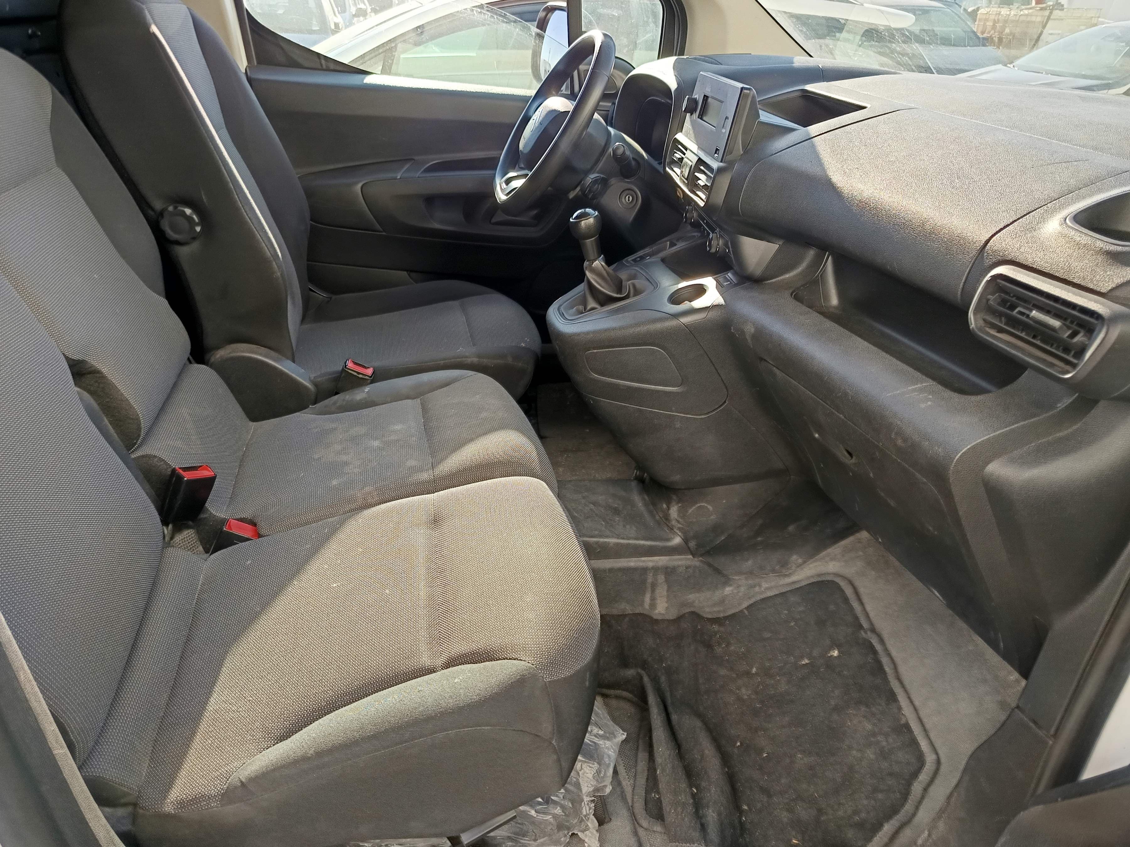 Citroën Berlingo · Ano 2019 — imagem 25