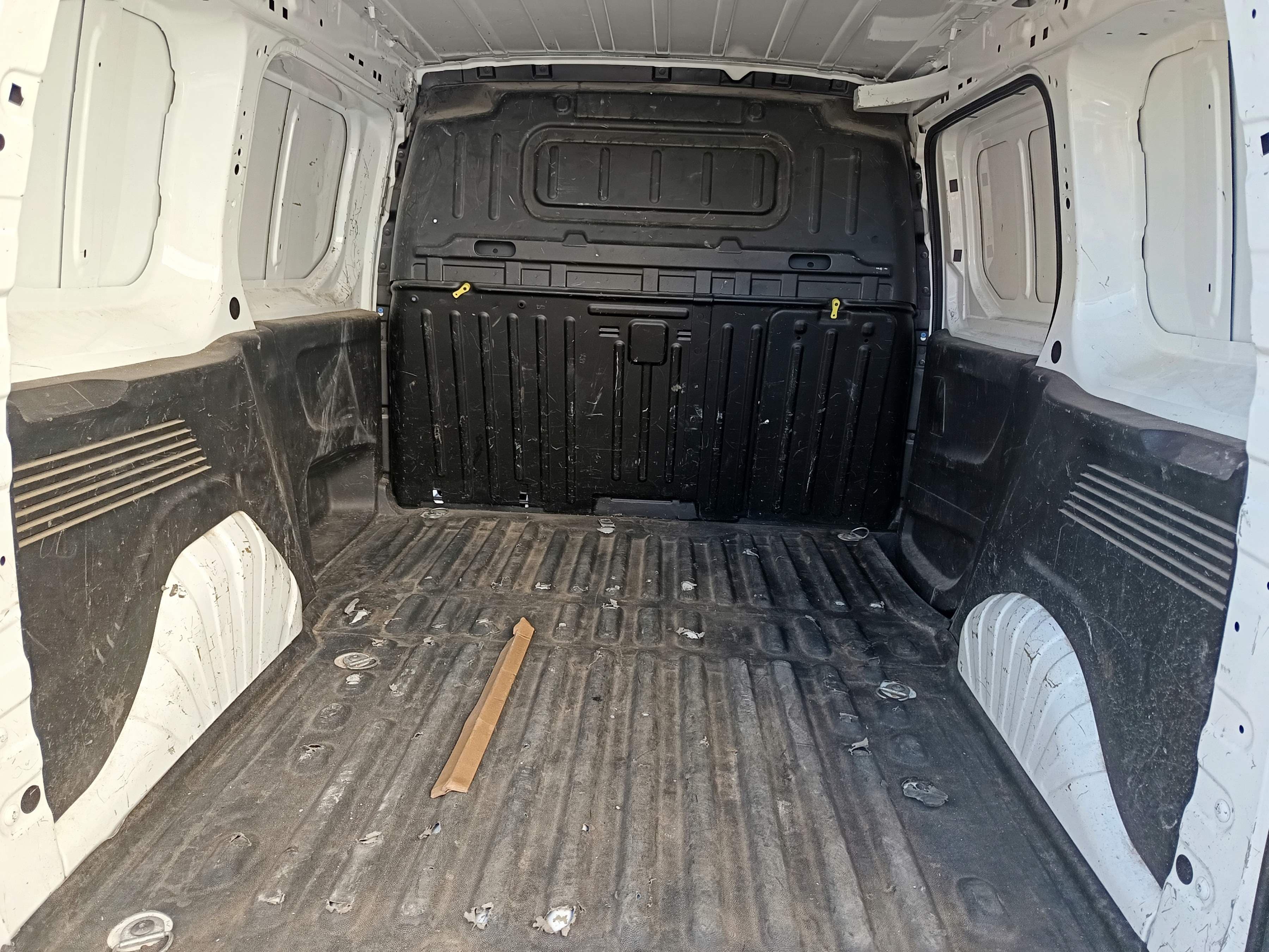 Citroën Berlingo · Ano 2019 — imagem 15