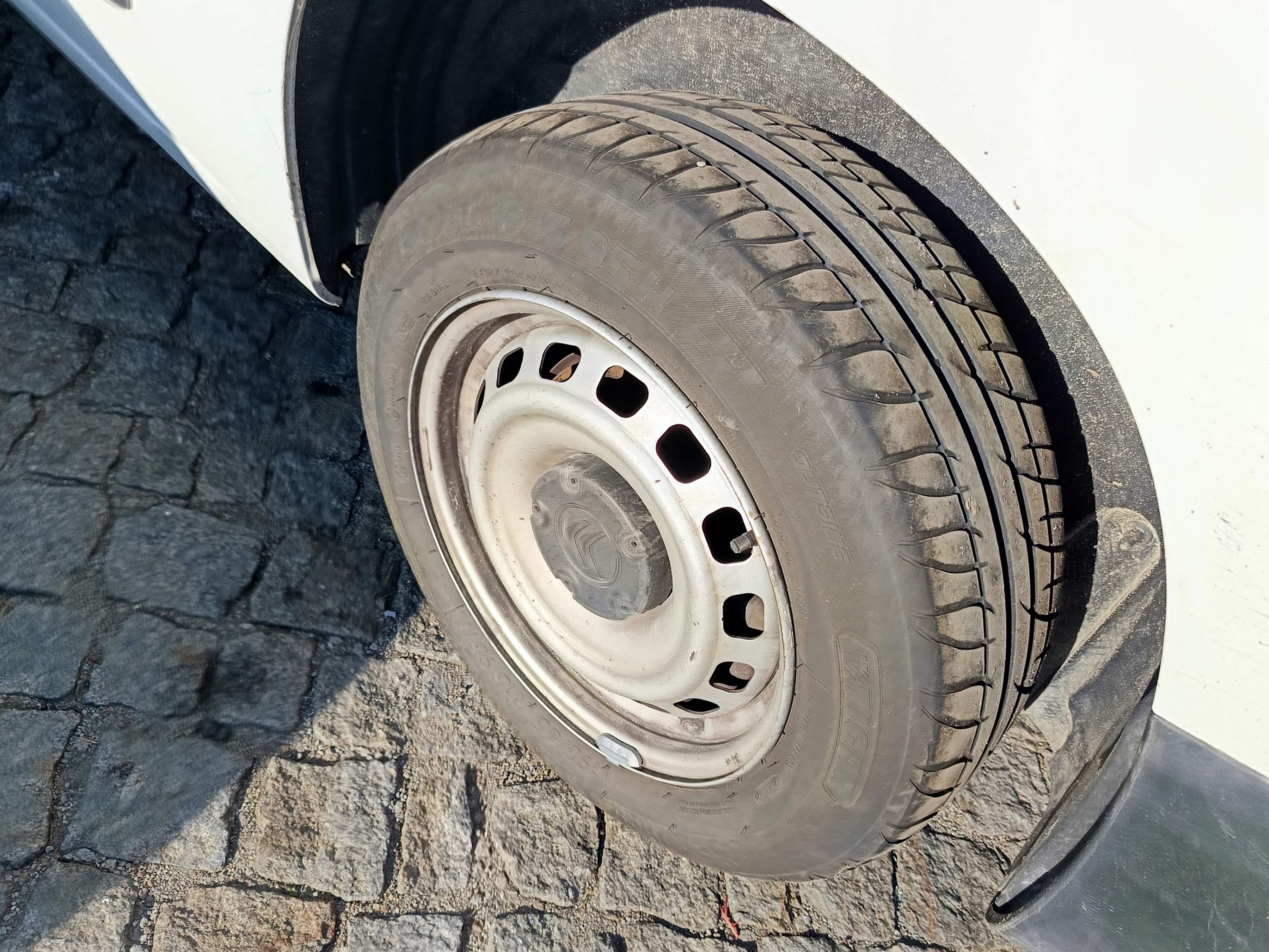 Citroën Berlingo · Ano 2019 — imagem 9