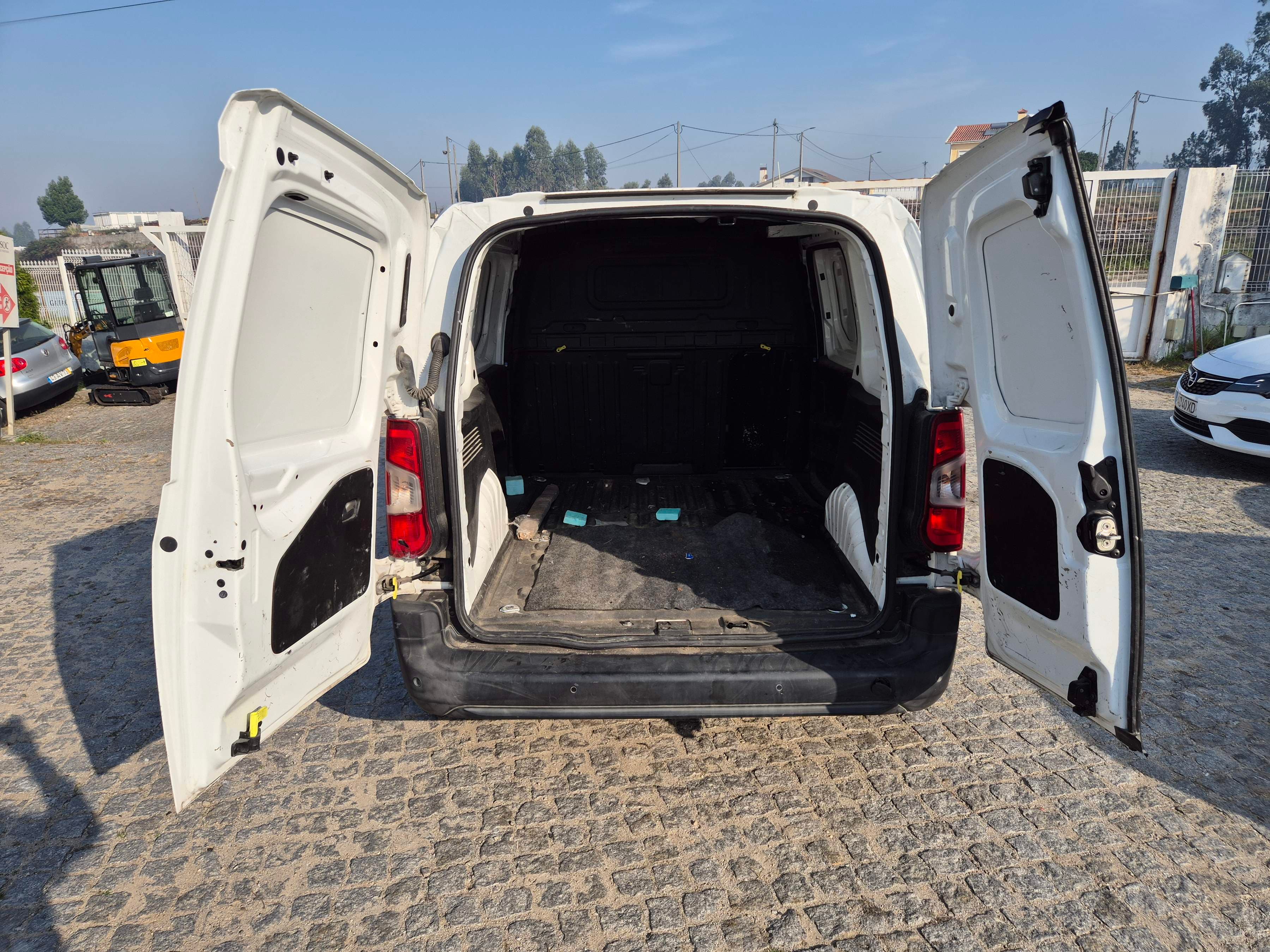 Citroën Berlingo · Ano 2019 — imagem 7