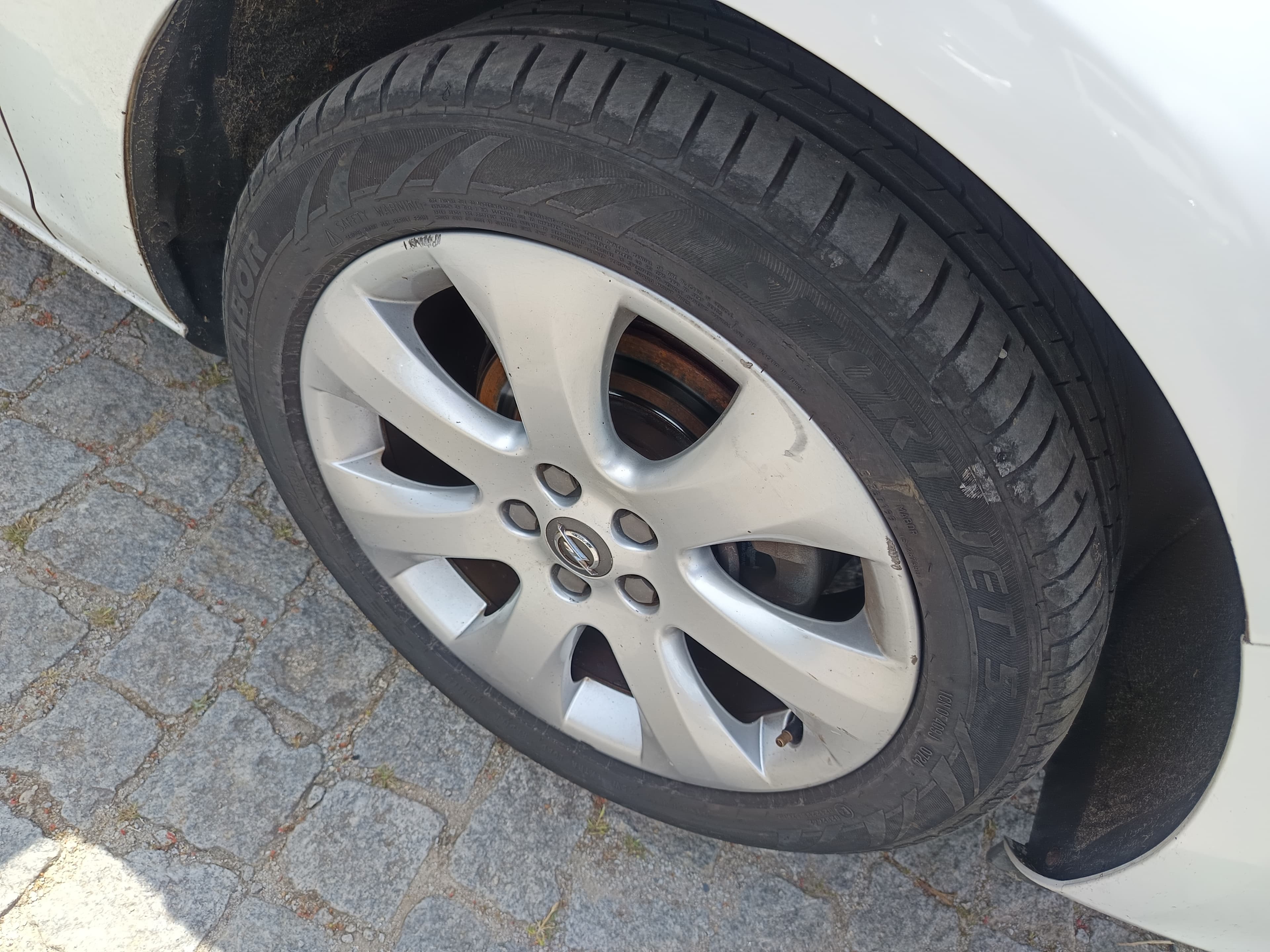 Opel Astra 1.3 CDTI · Ano 2011 — imagem 7