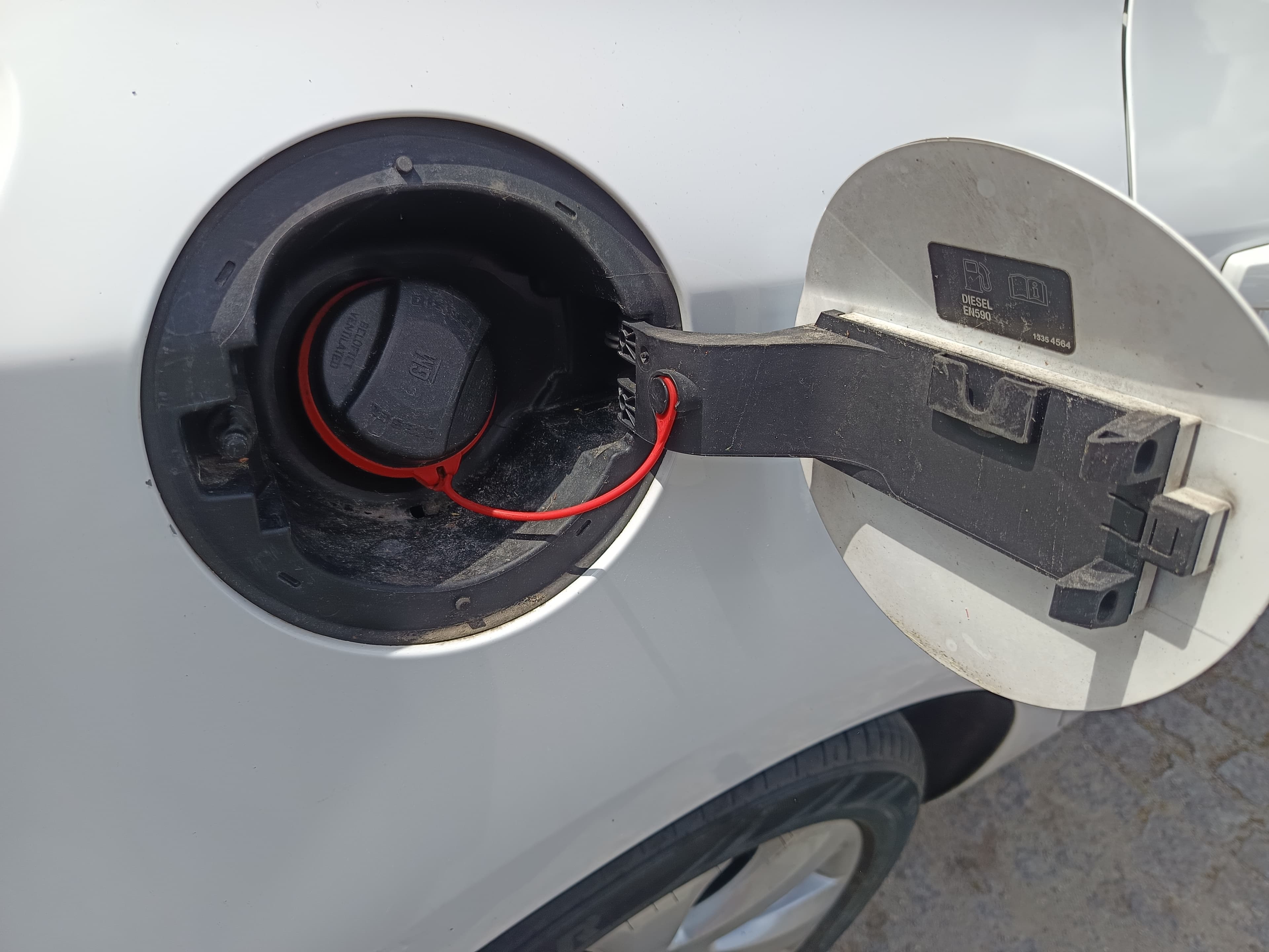Opel Astra 1.3 CDTI · Ano 2011 — imagem 12
