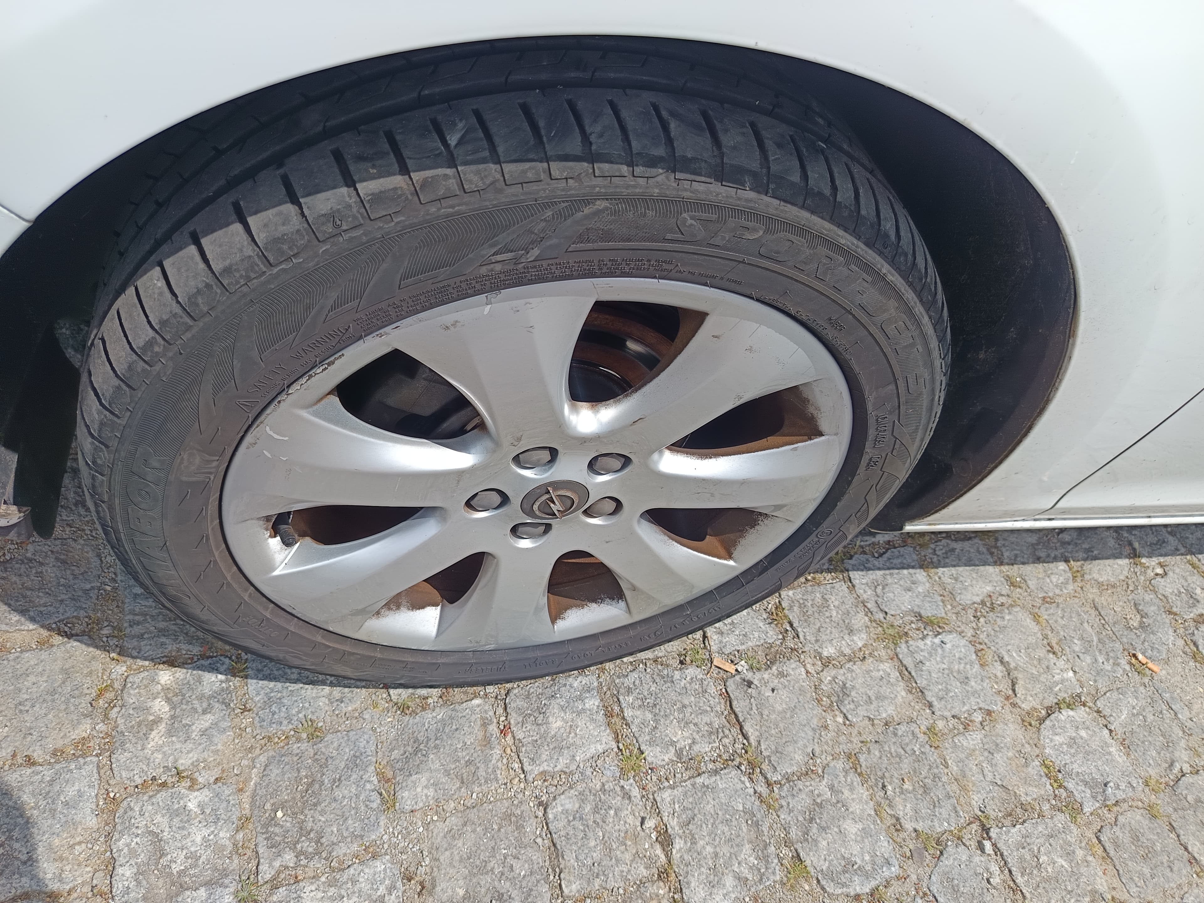 Opel Astra 1.3 CDTI · Ano 2011 — imagem 11