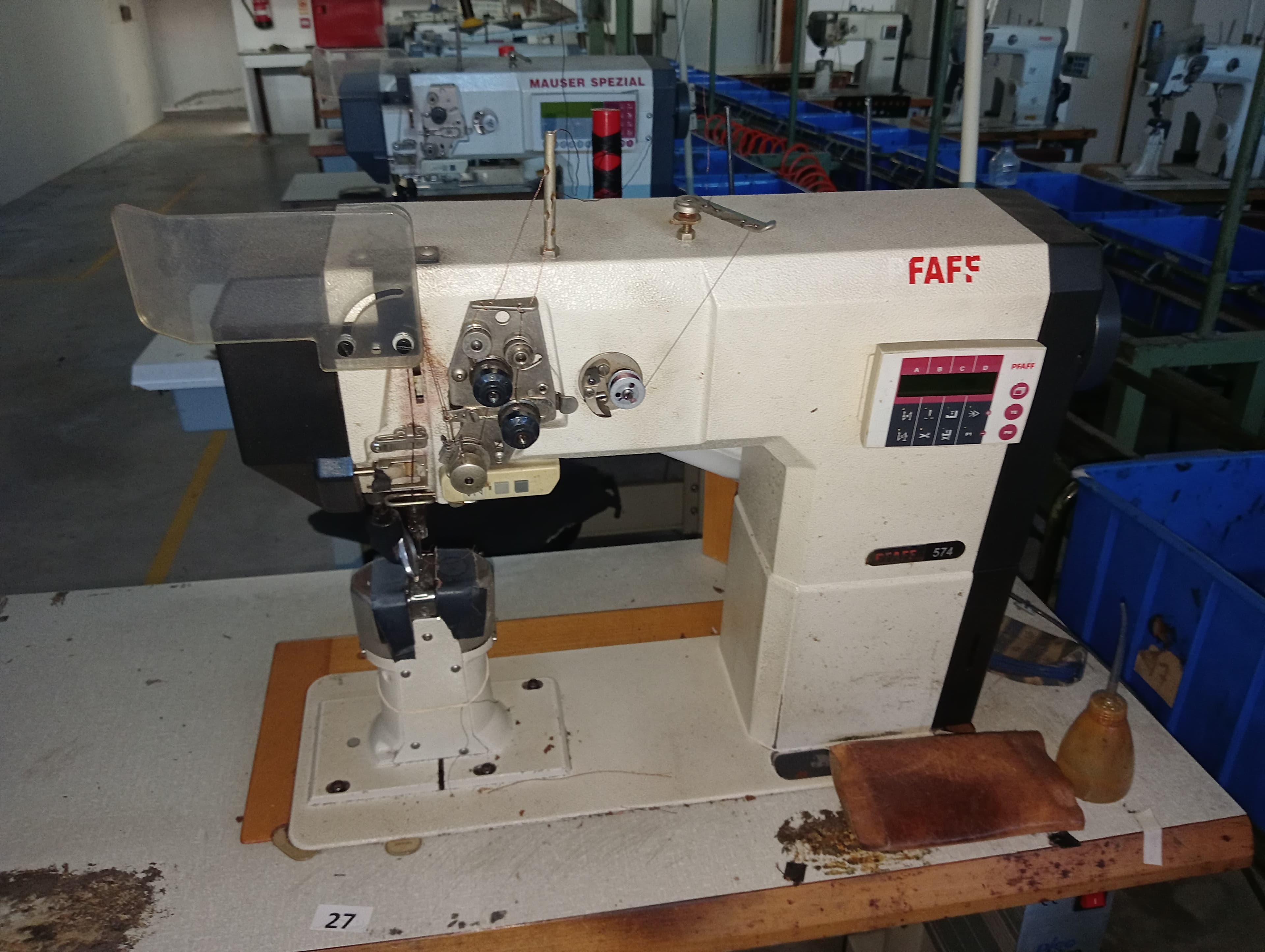 Máquinas de Coluna Alta · Ponto Corrido · Zig-Zag · Orlar — imagen 13