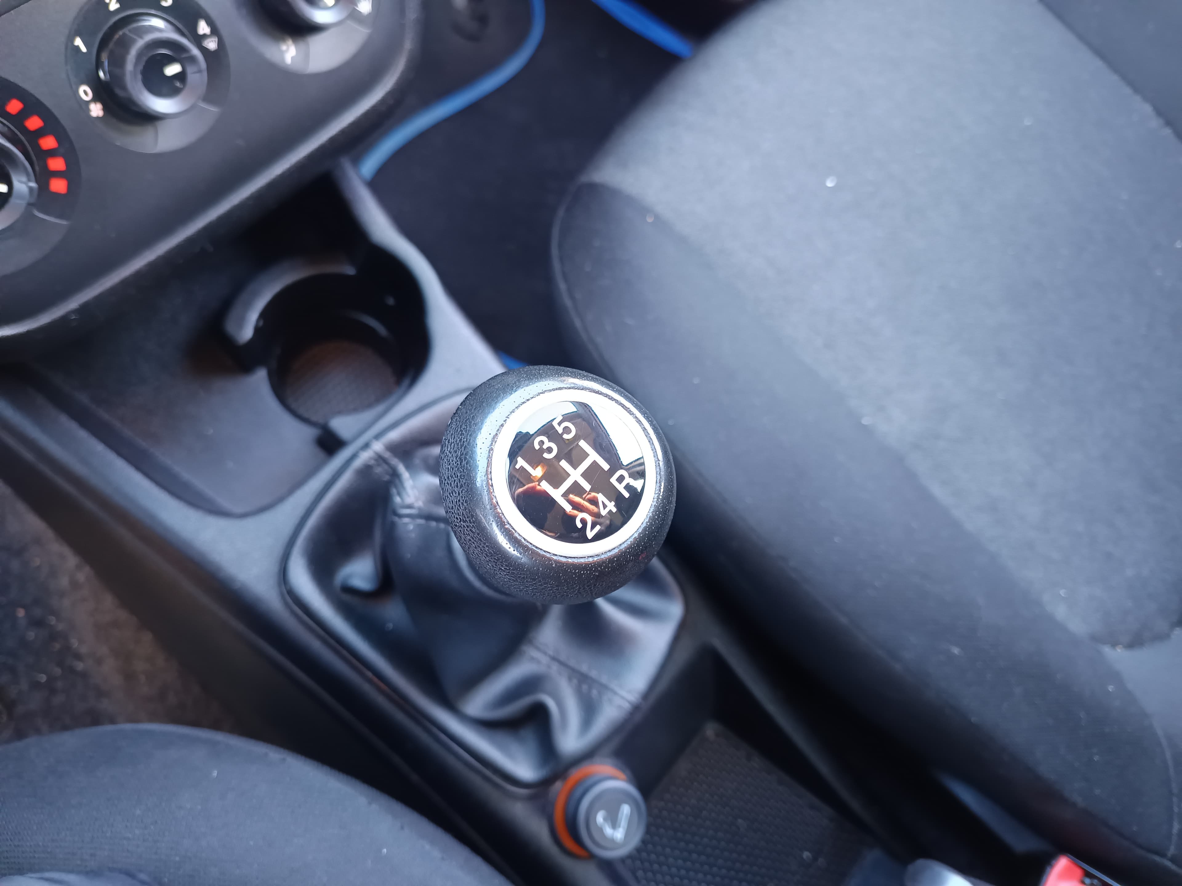 Fiat Punto · Ano 2017 — imagem 38