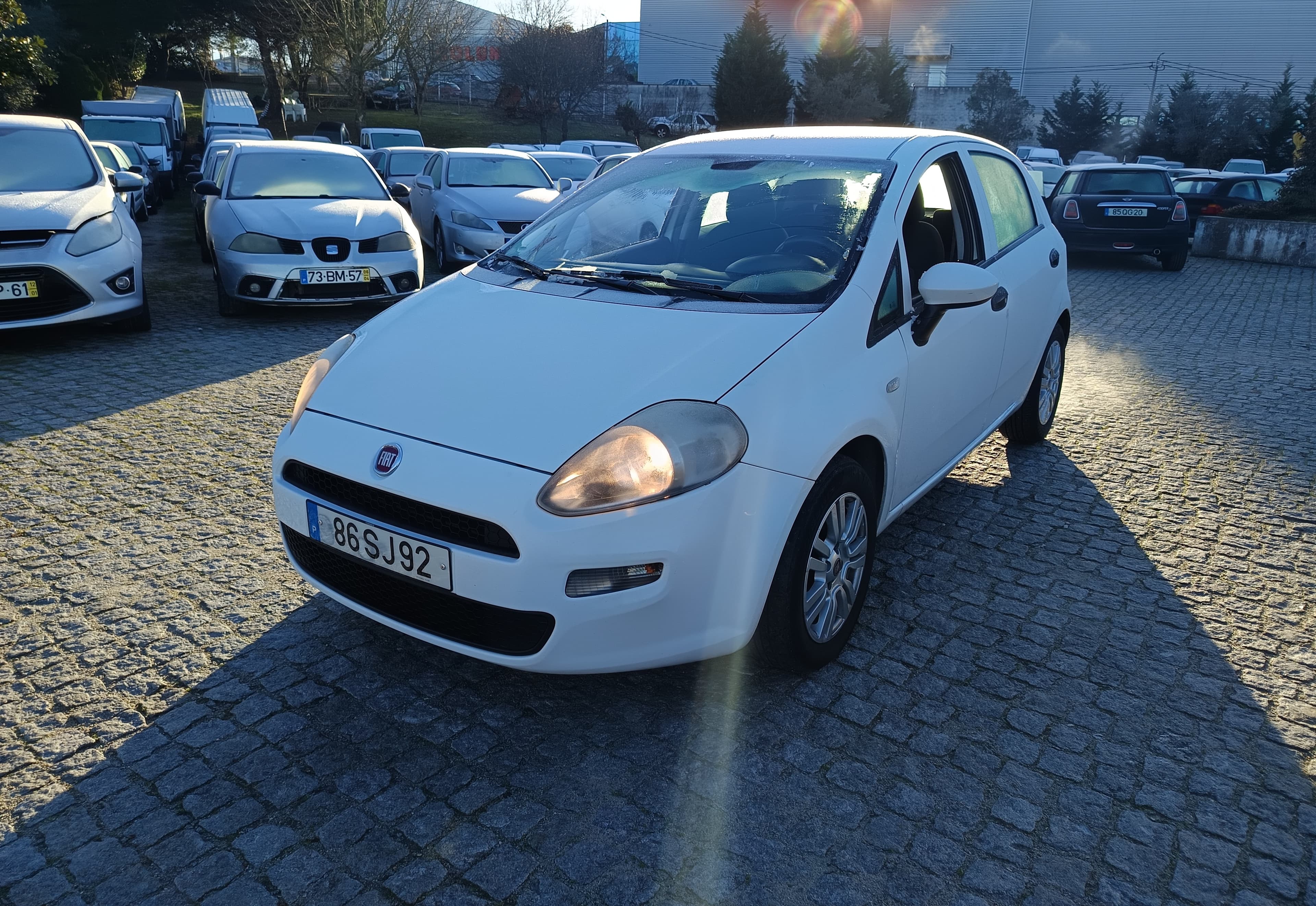 Fiat Punto · Ano 2017 — imagem 3