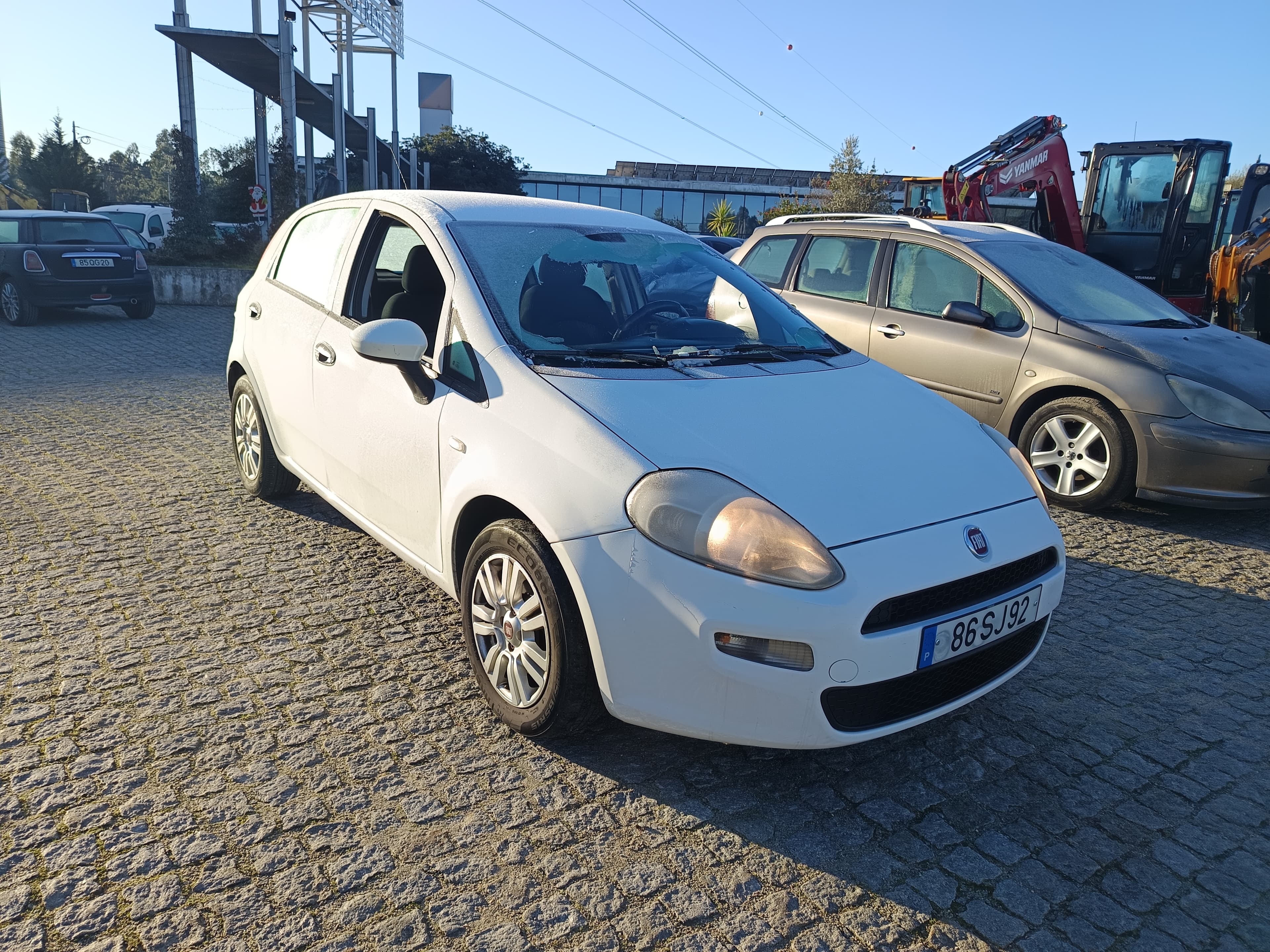 Fiat Punto · Ano 2017 — imagem 1