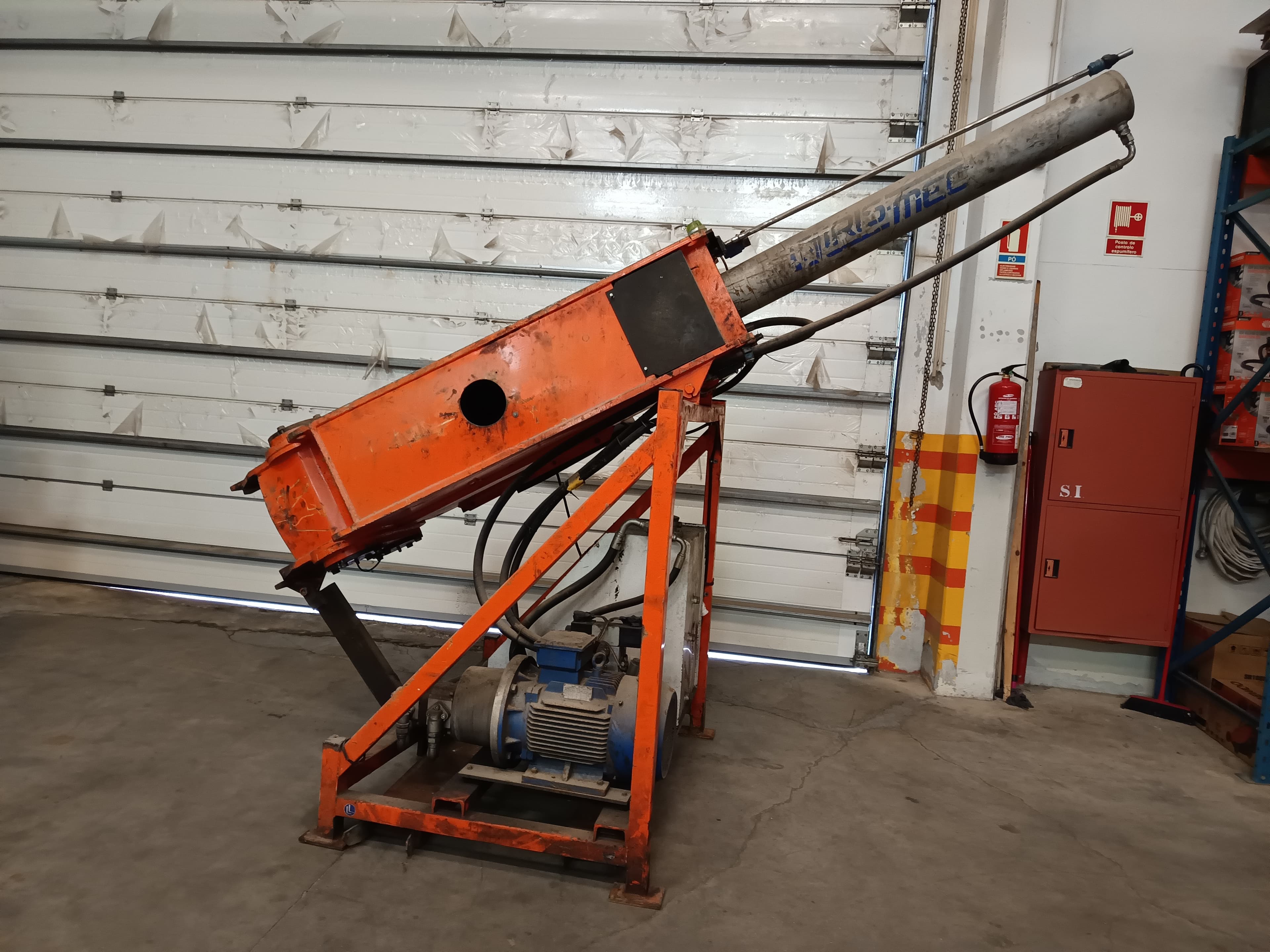 Triturador de Pneus Iris Mec — image 1