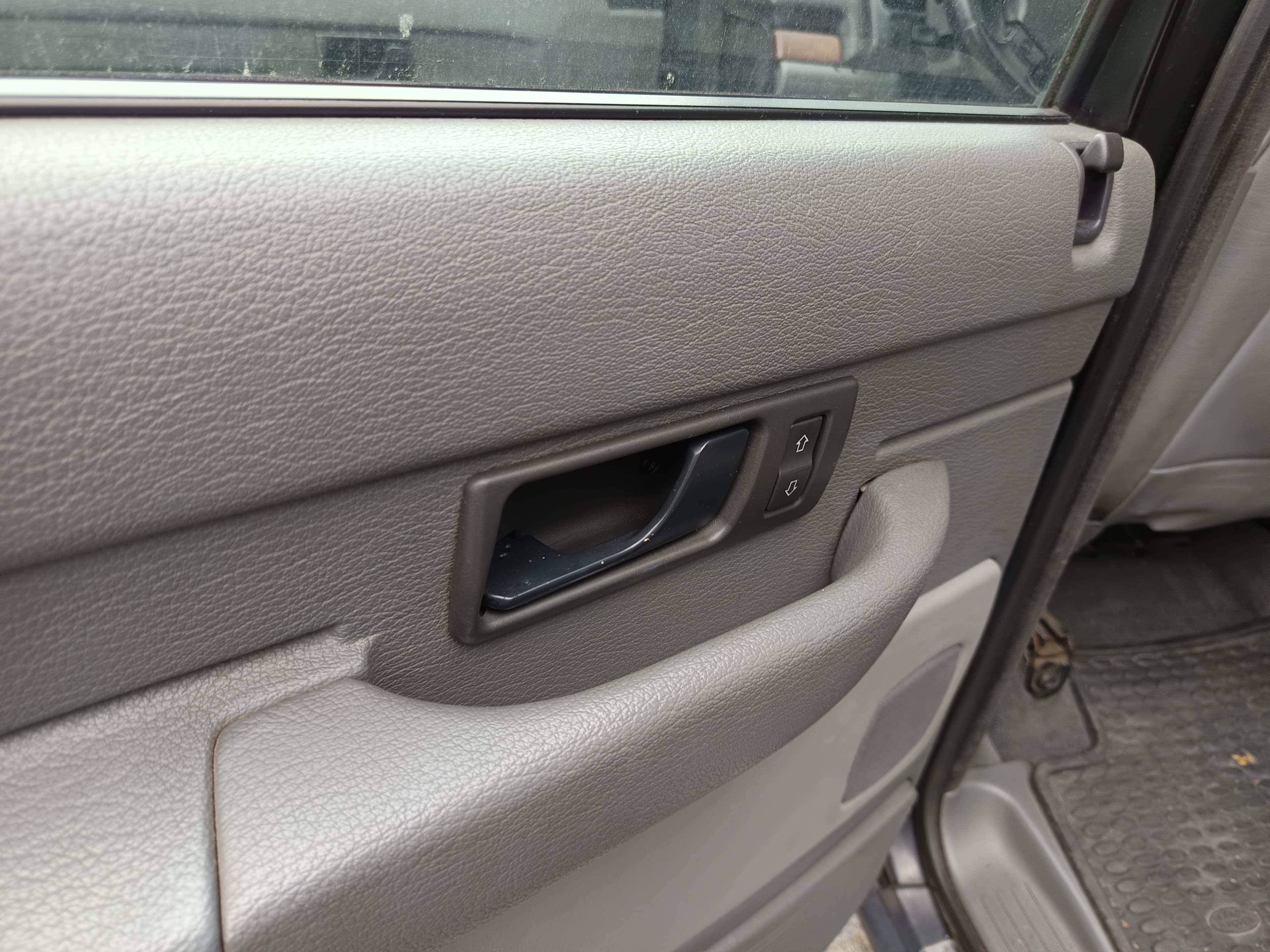 Land Rover Range Rover 2.5 DSE · Ano 1996 — image 23