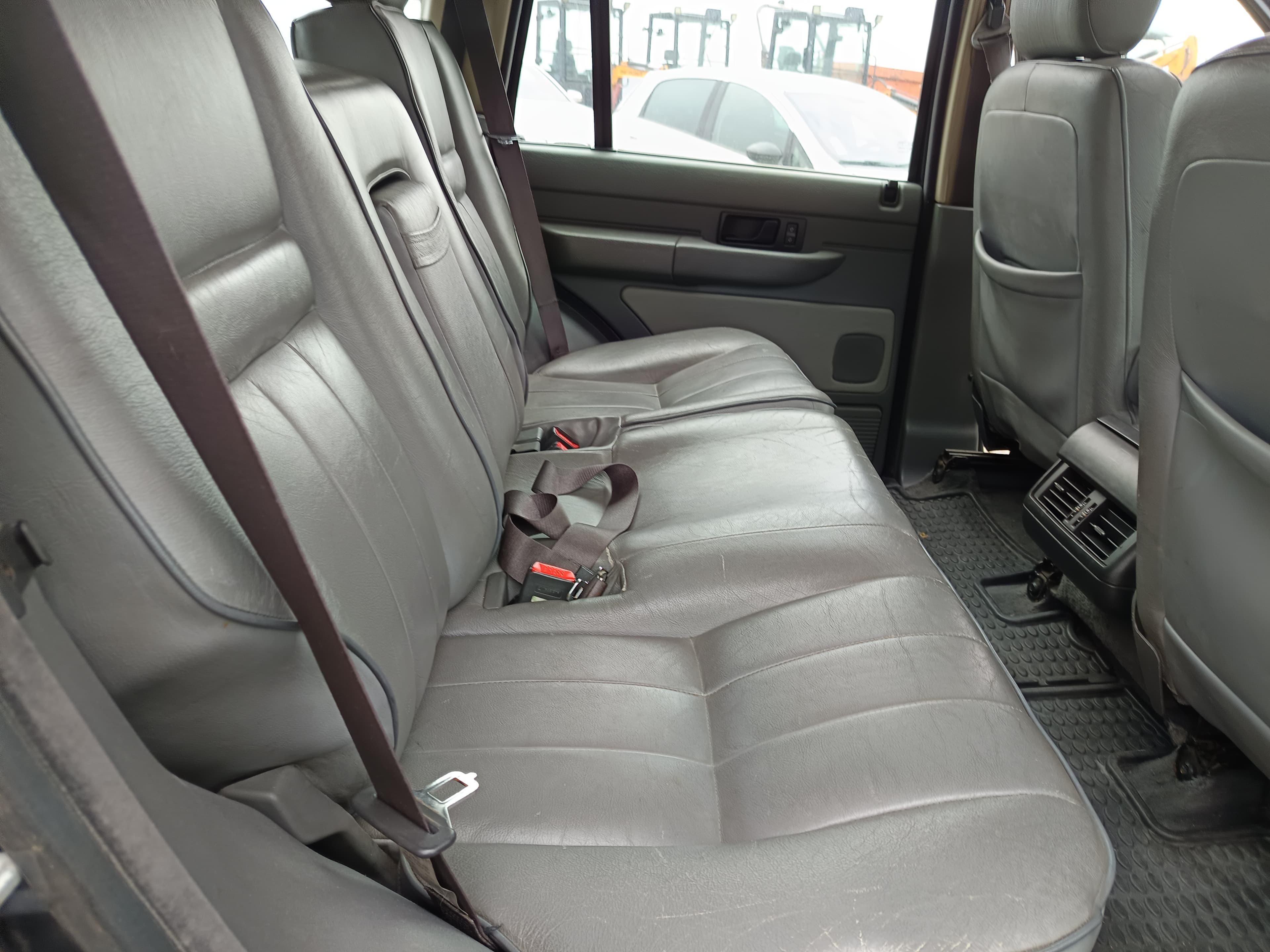 Land Rover Range Rover 2.5 DSE · Ano 1996 — image 18