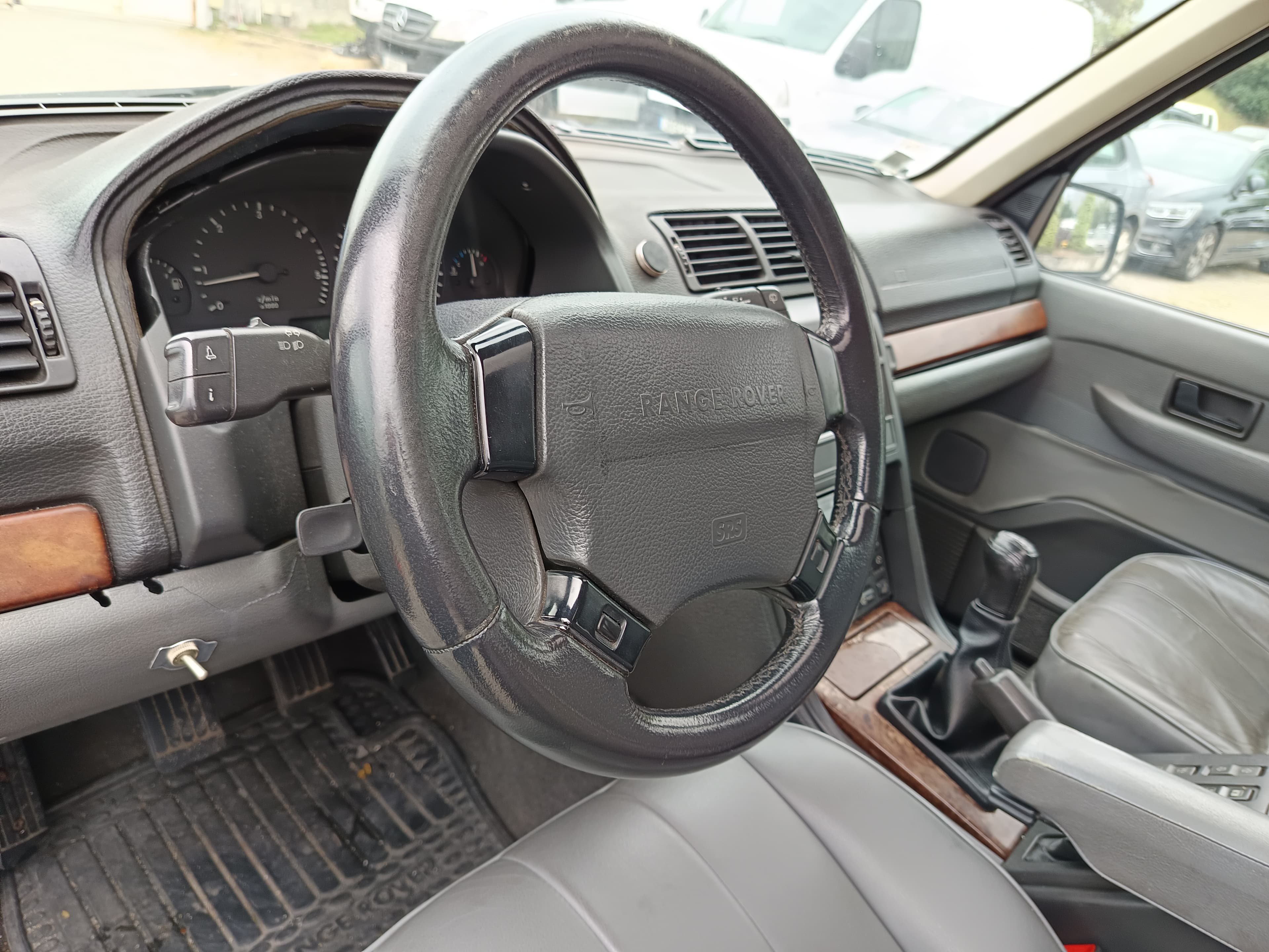Land Rover Range Rover 2.5 DSE · Ano 1996 — image 31