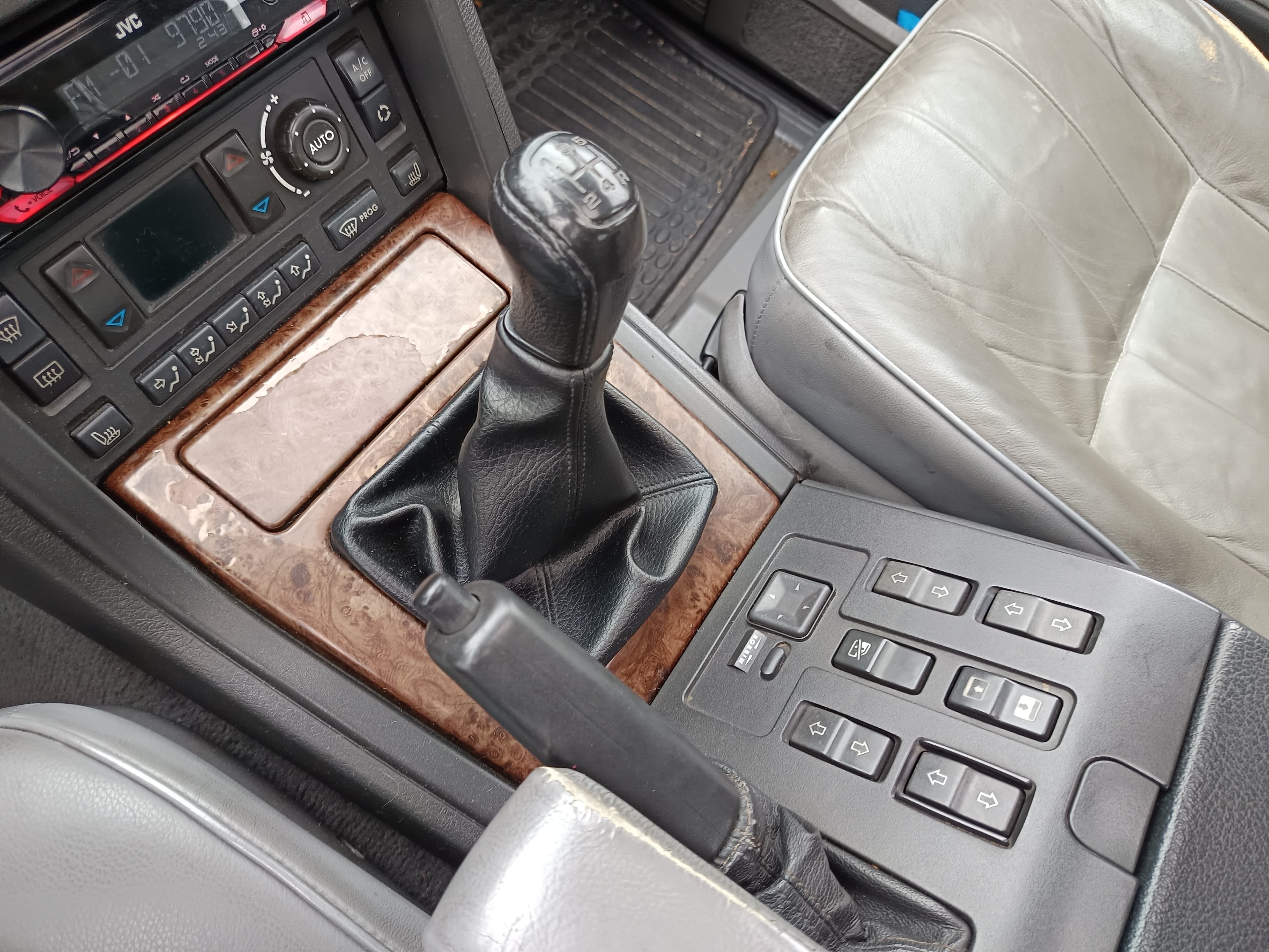 Land Rover Range Rover 2.5 DSE · Ano 1996 — image 34