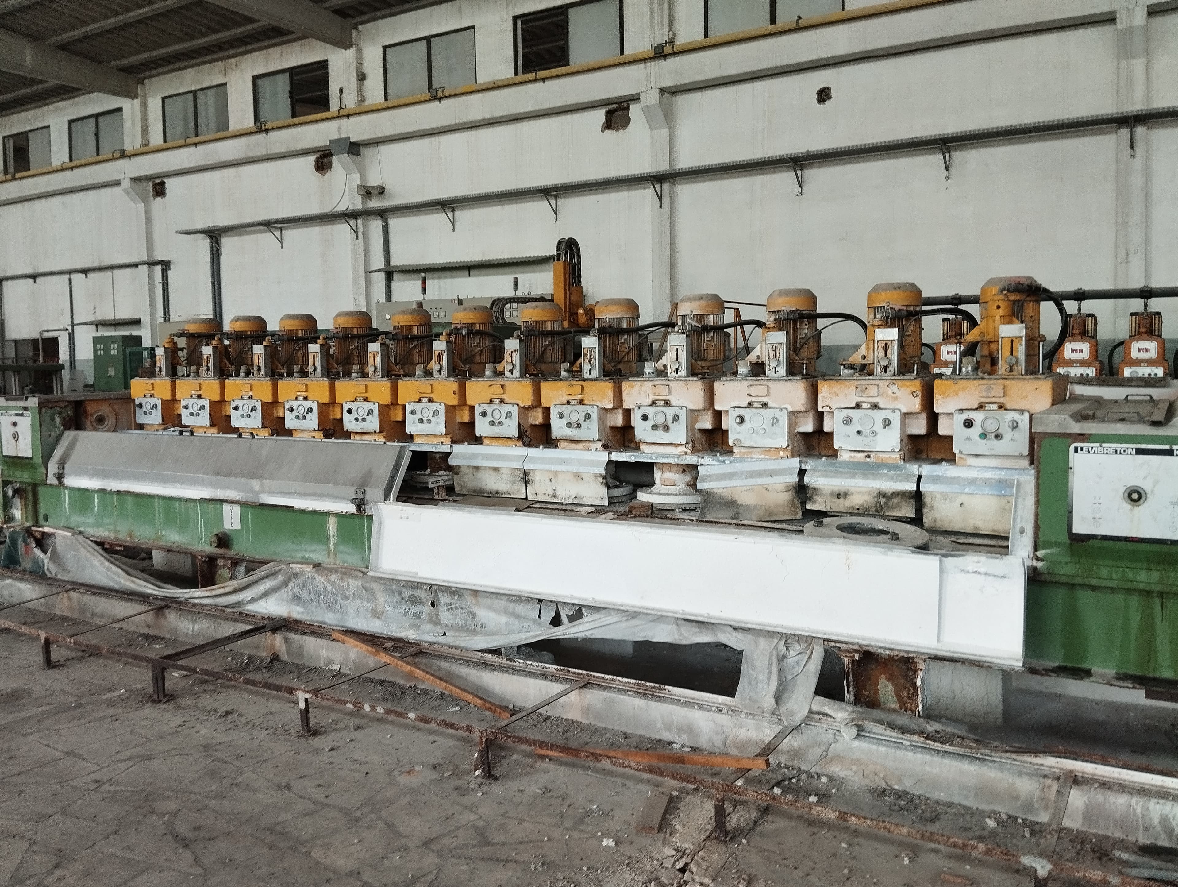 Equipamentos para a Produção de Mármore — image 59