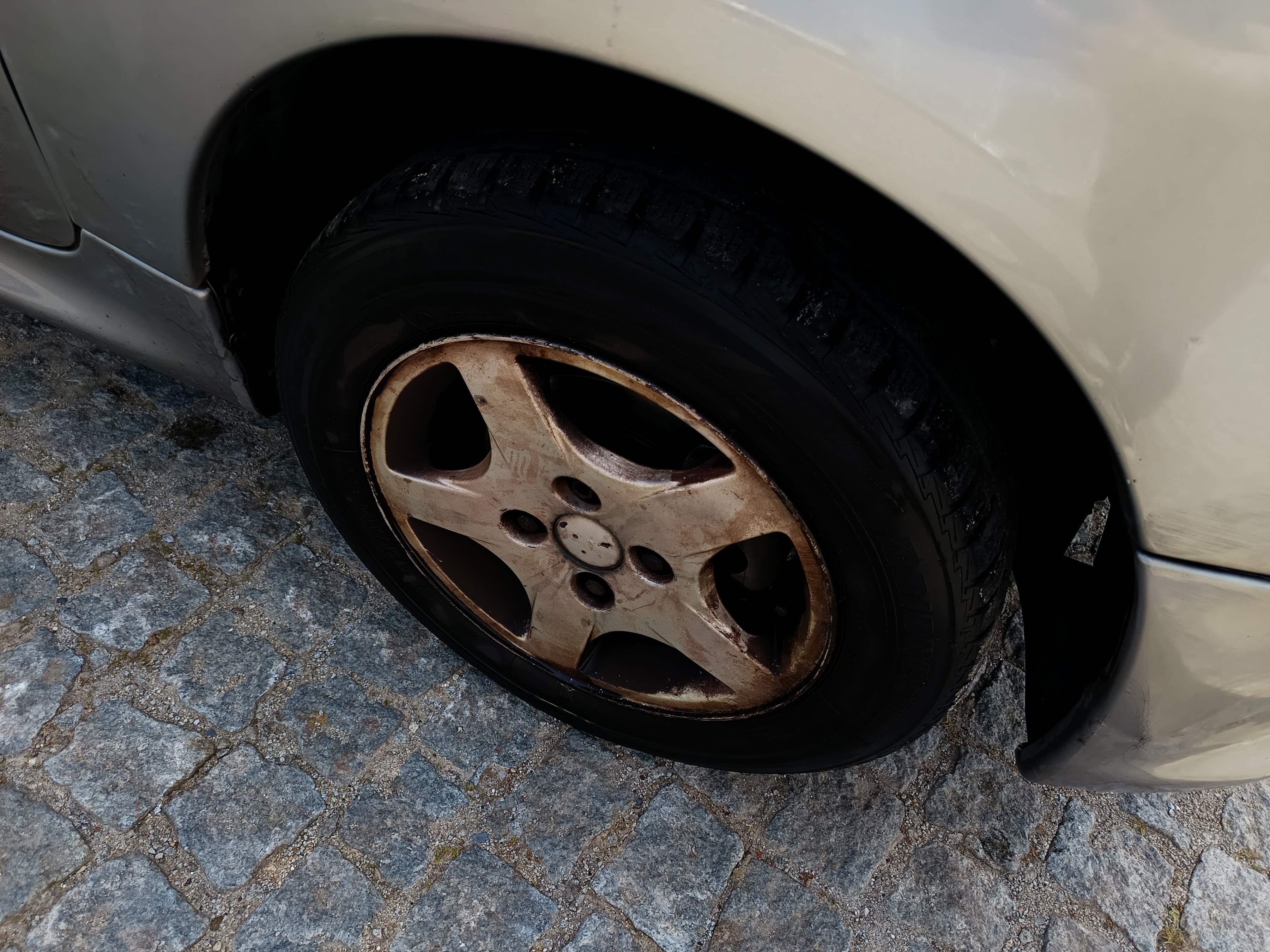 Peugeot 206 SW · Ano 2004 — imagen 8