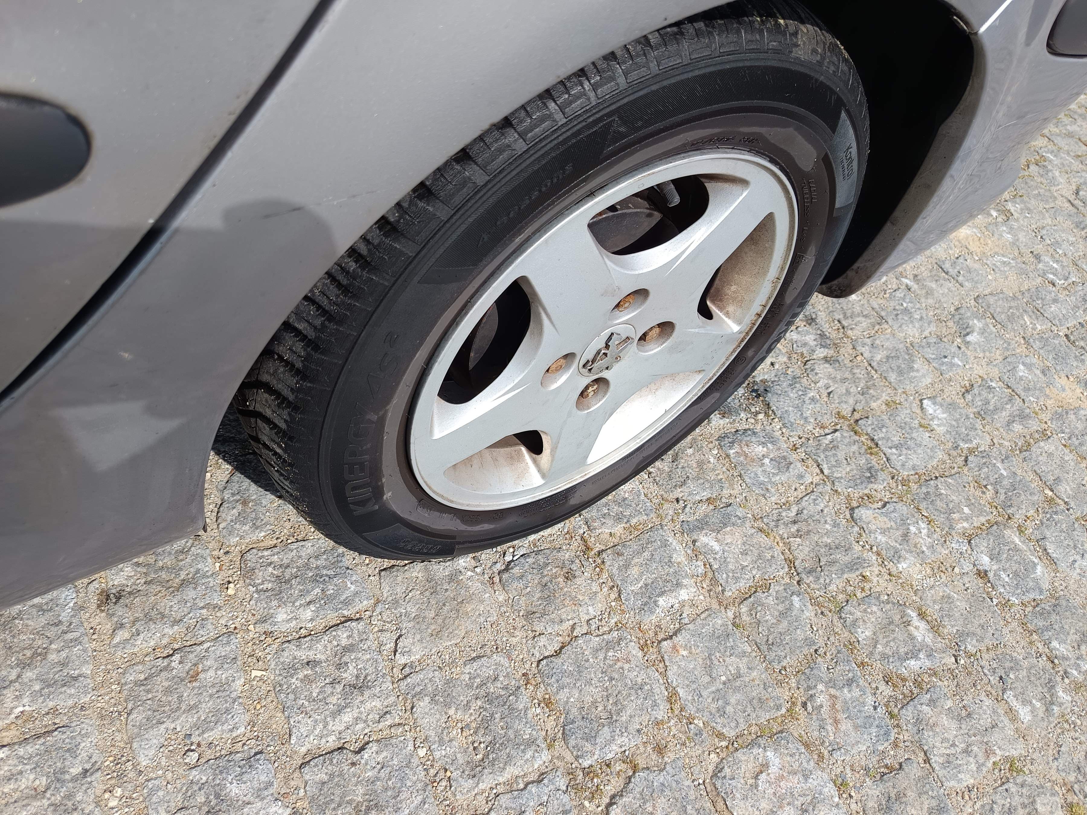 Peugeot 206 SW · Ano 2004 — imagen 9