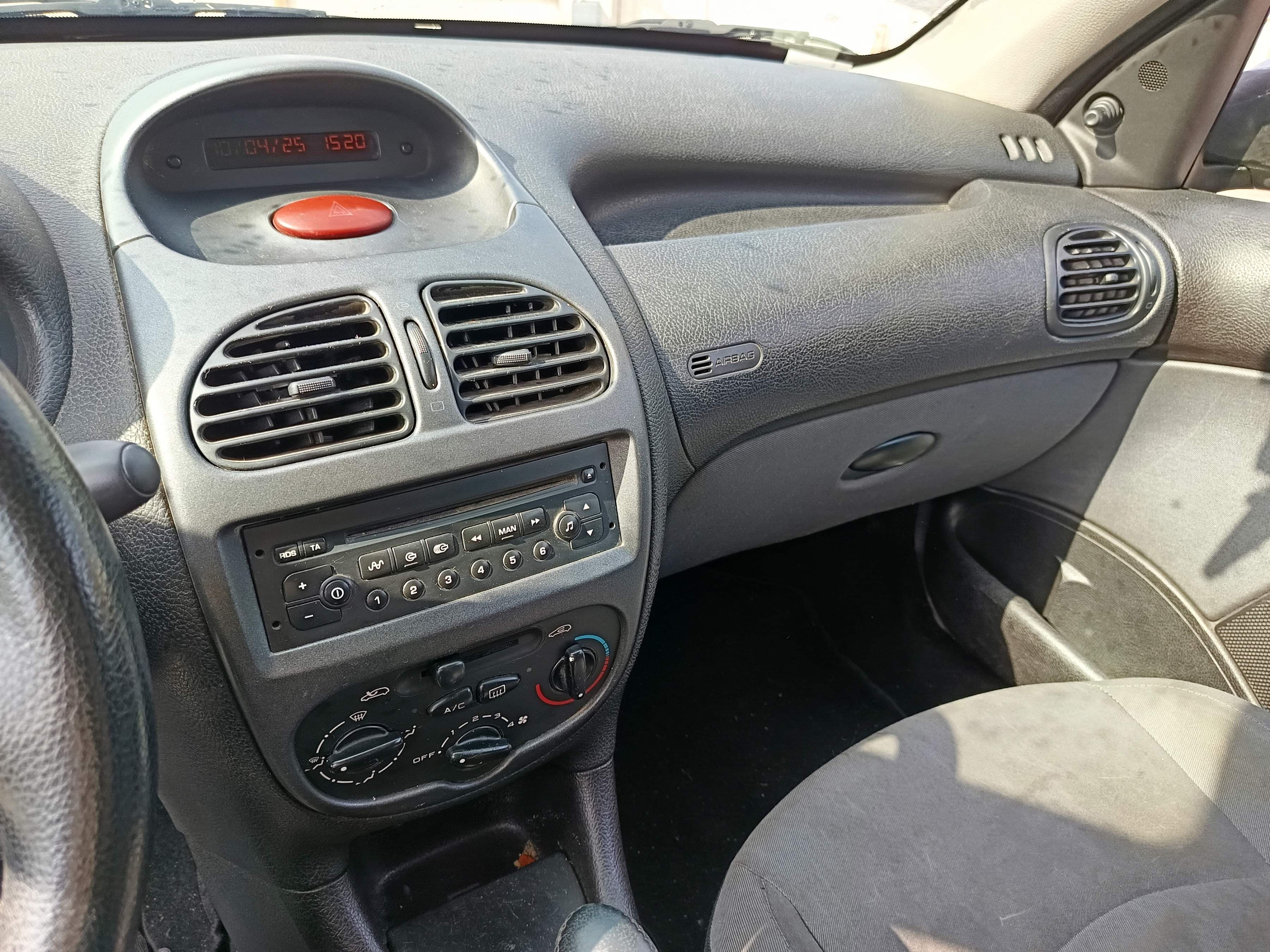 Peugeot 206 SW · Ano 2004 — imagen 34