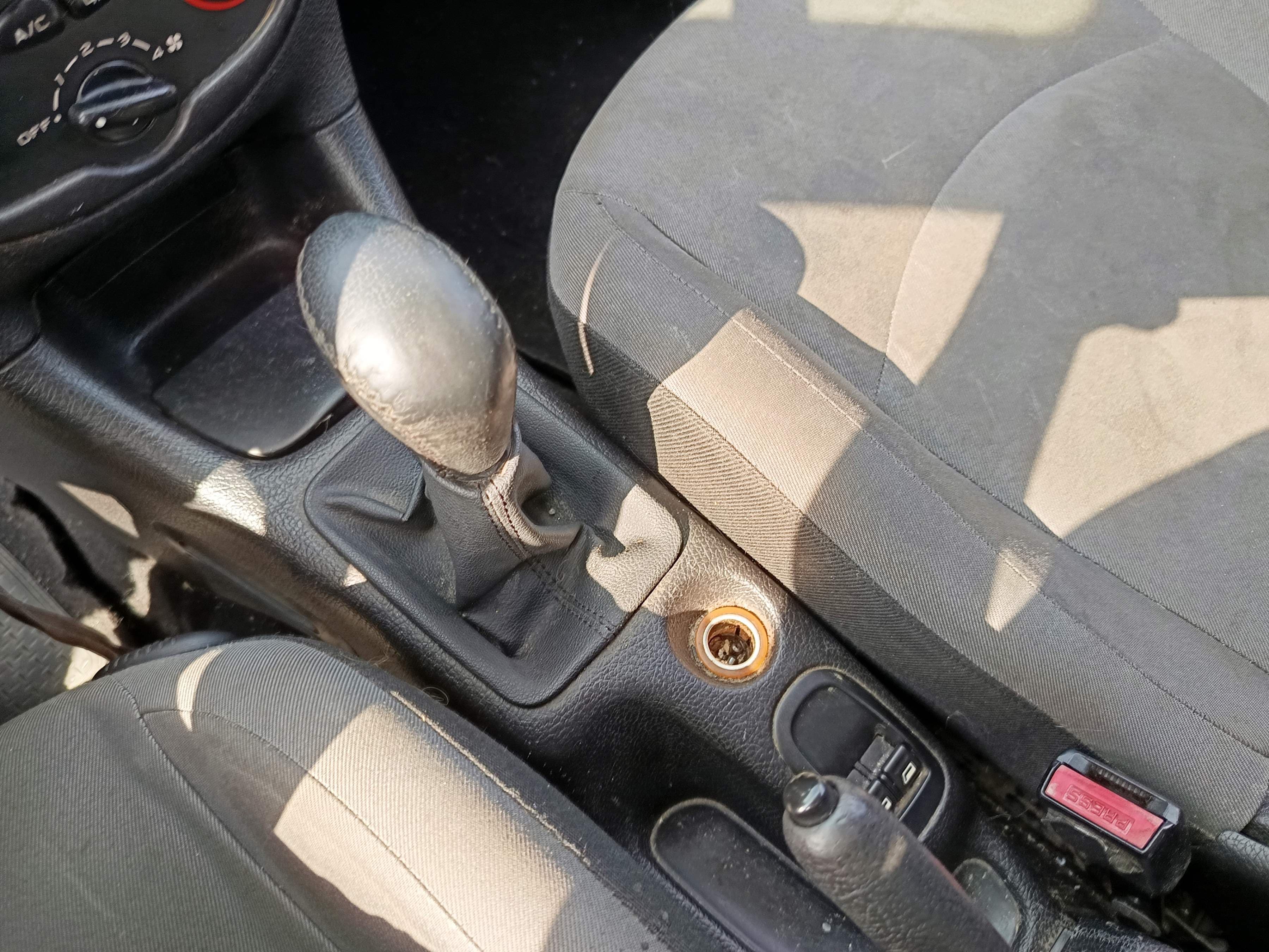 Peugeot 206 SW · Ano 2004 — imagen 36