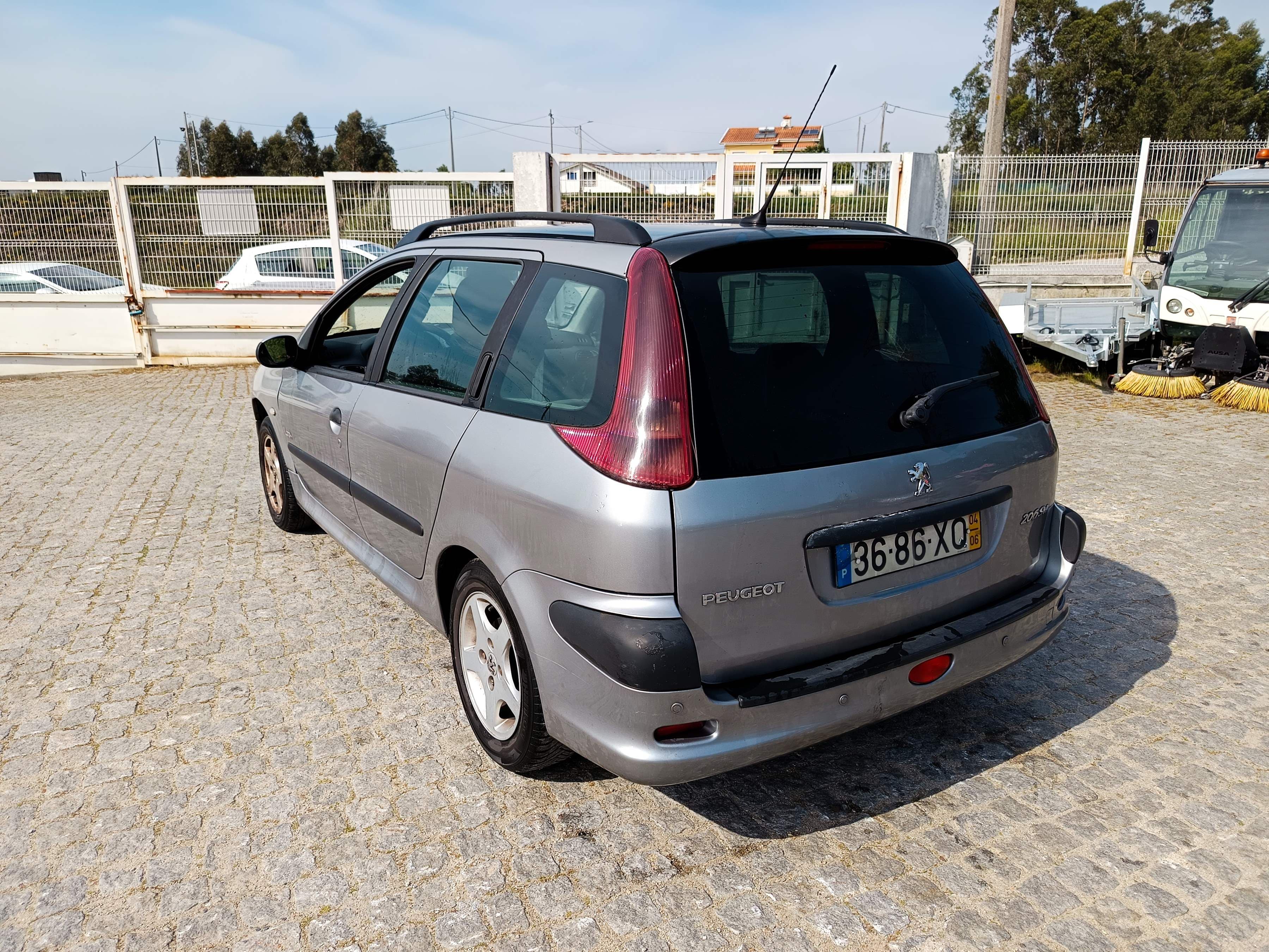 Peugeot 206 SW · Ano 2004 — imagen 6