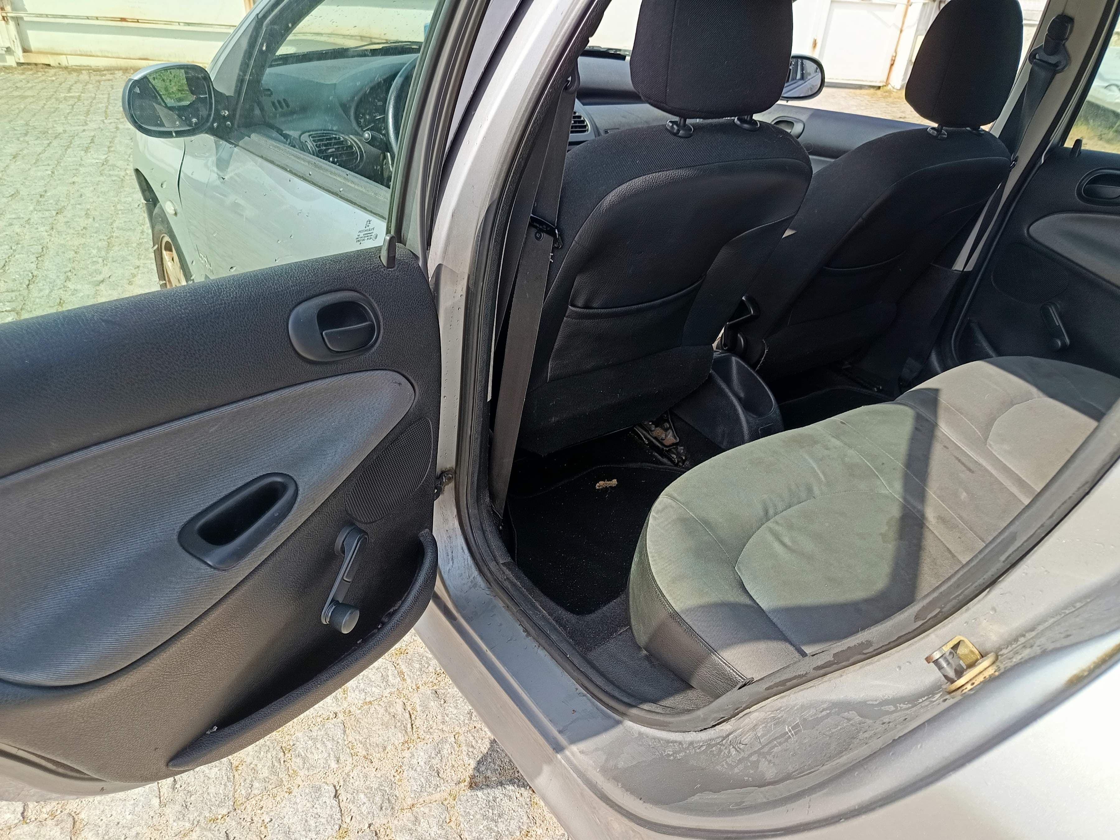 Peugeot 206 SW · Ano 2004 — imagen 26