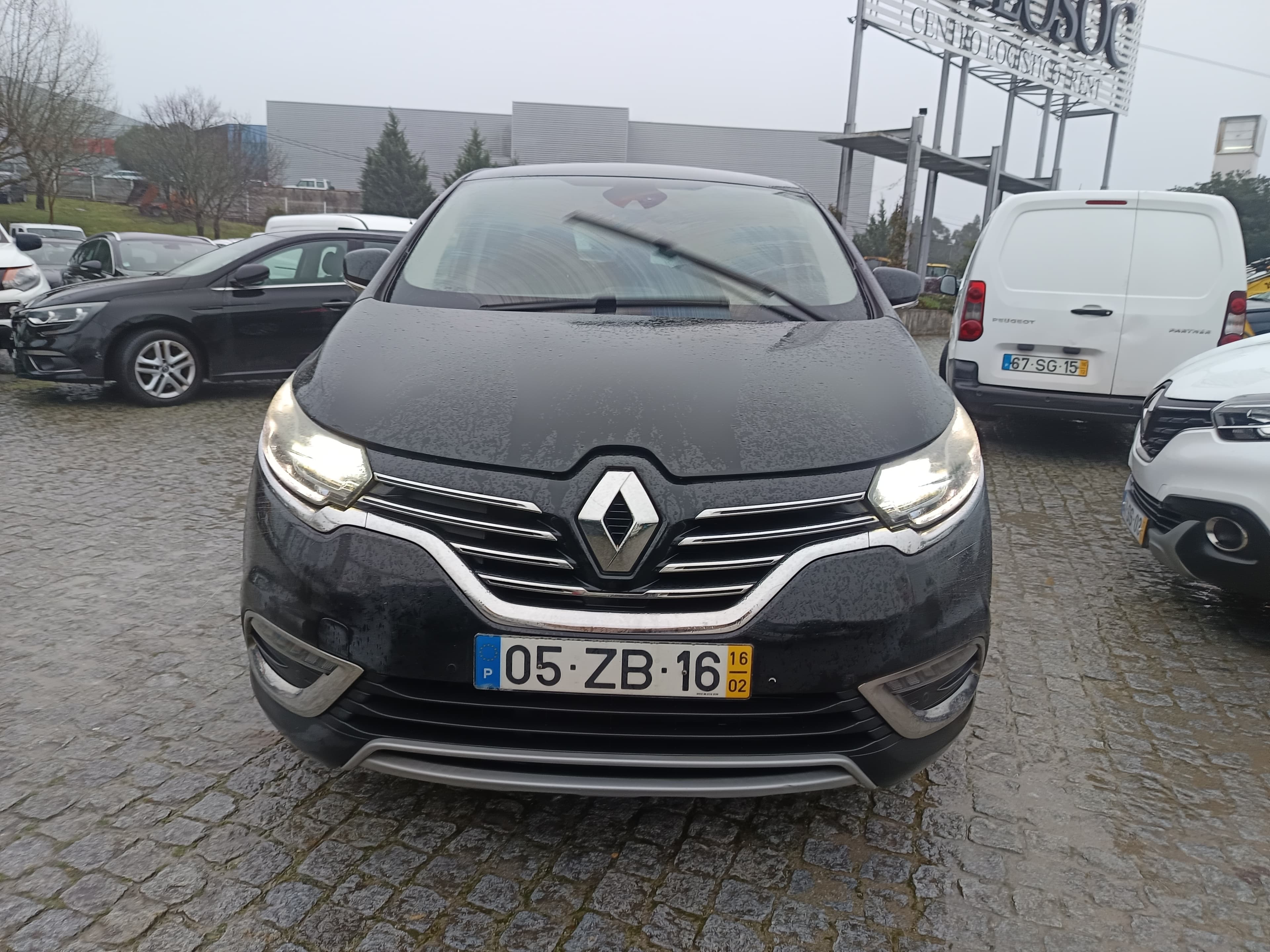 Renault Escape · Ano 2016 — imagen 2