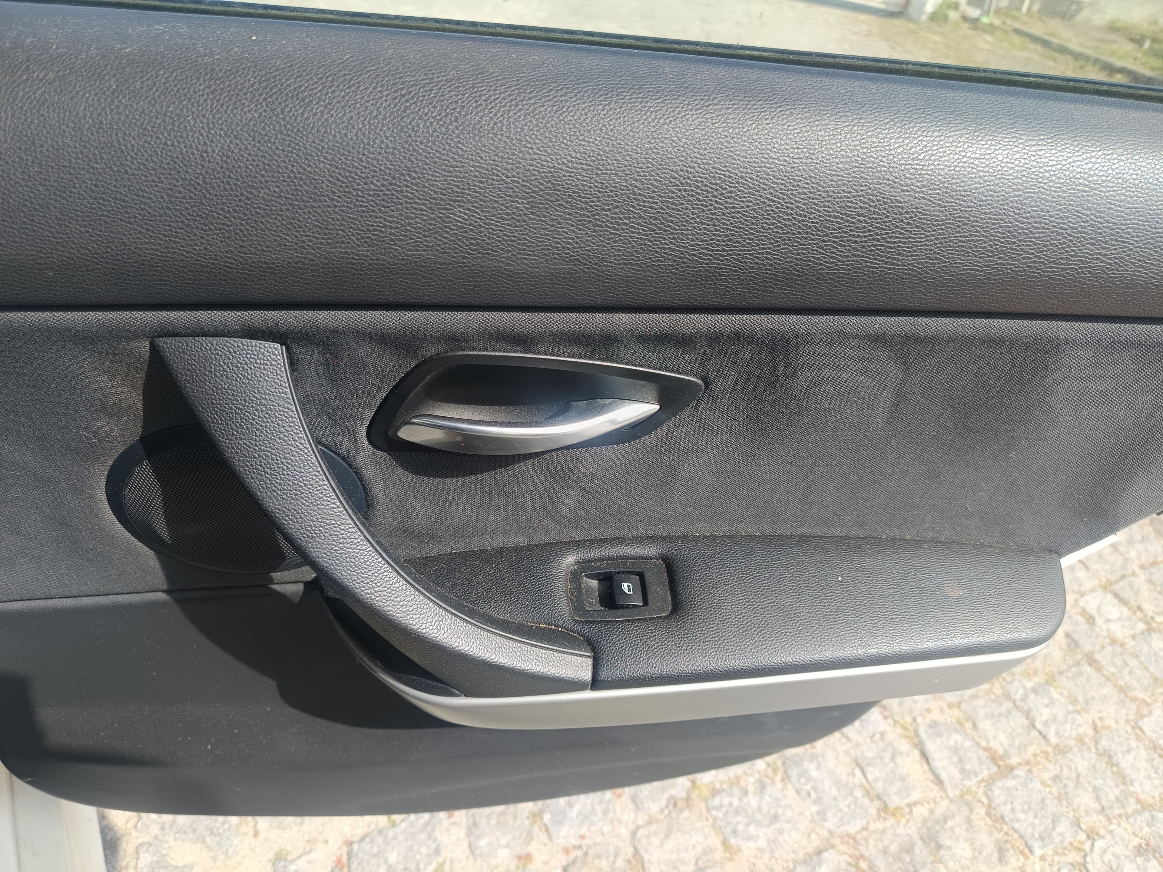BMW 320d · Ano 2008 — image 40