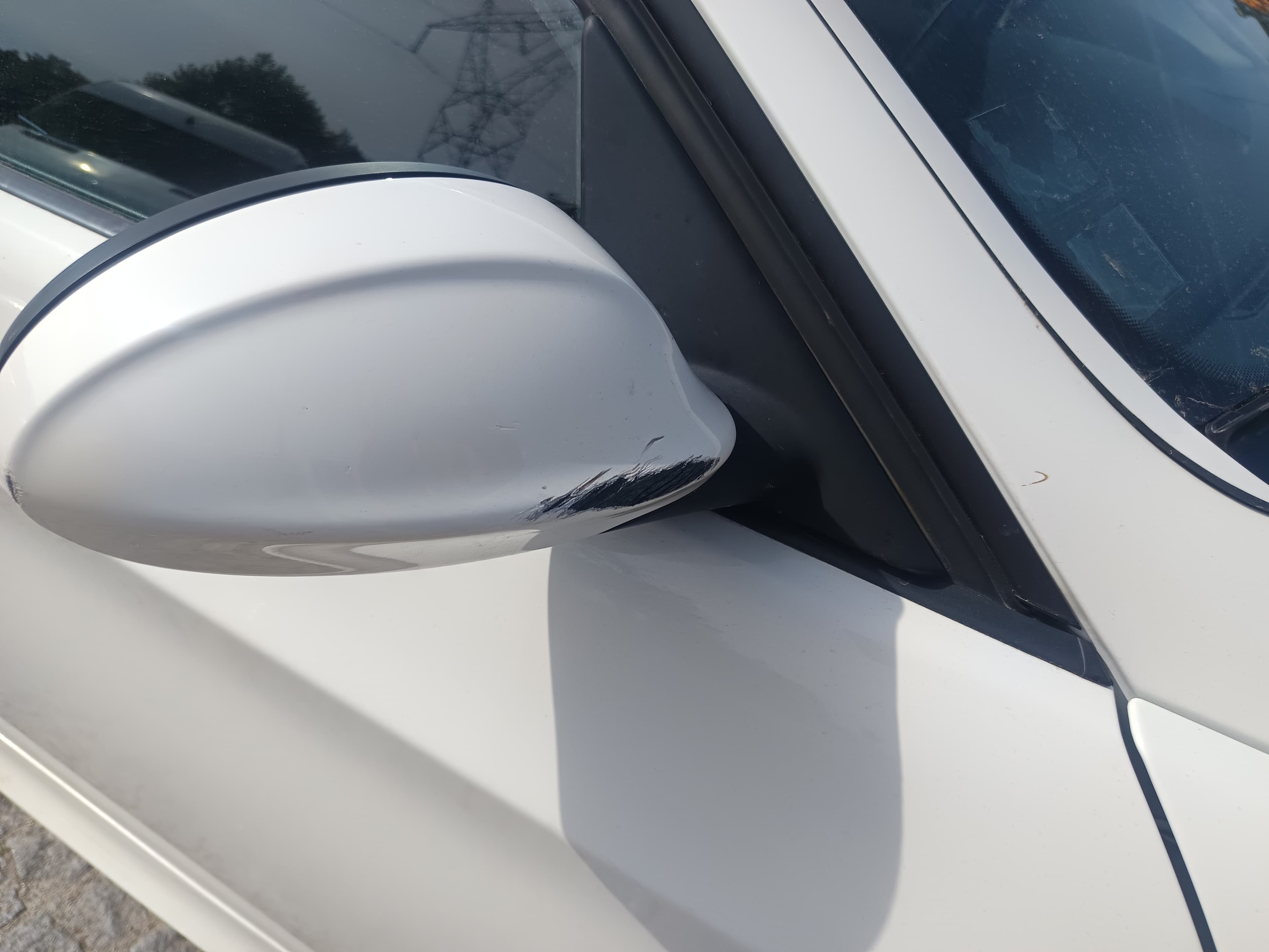 BMW 320d · Ano 2008 — image 7