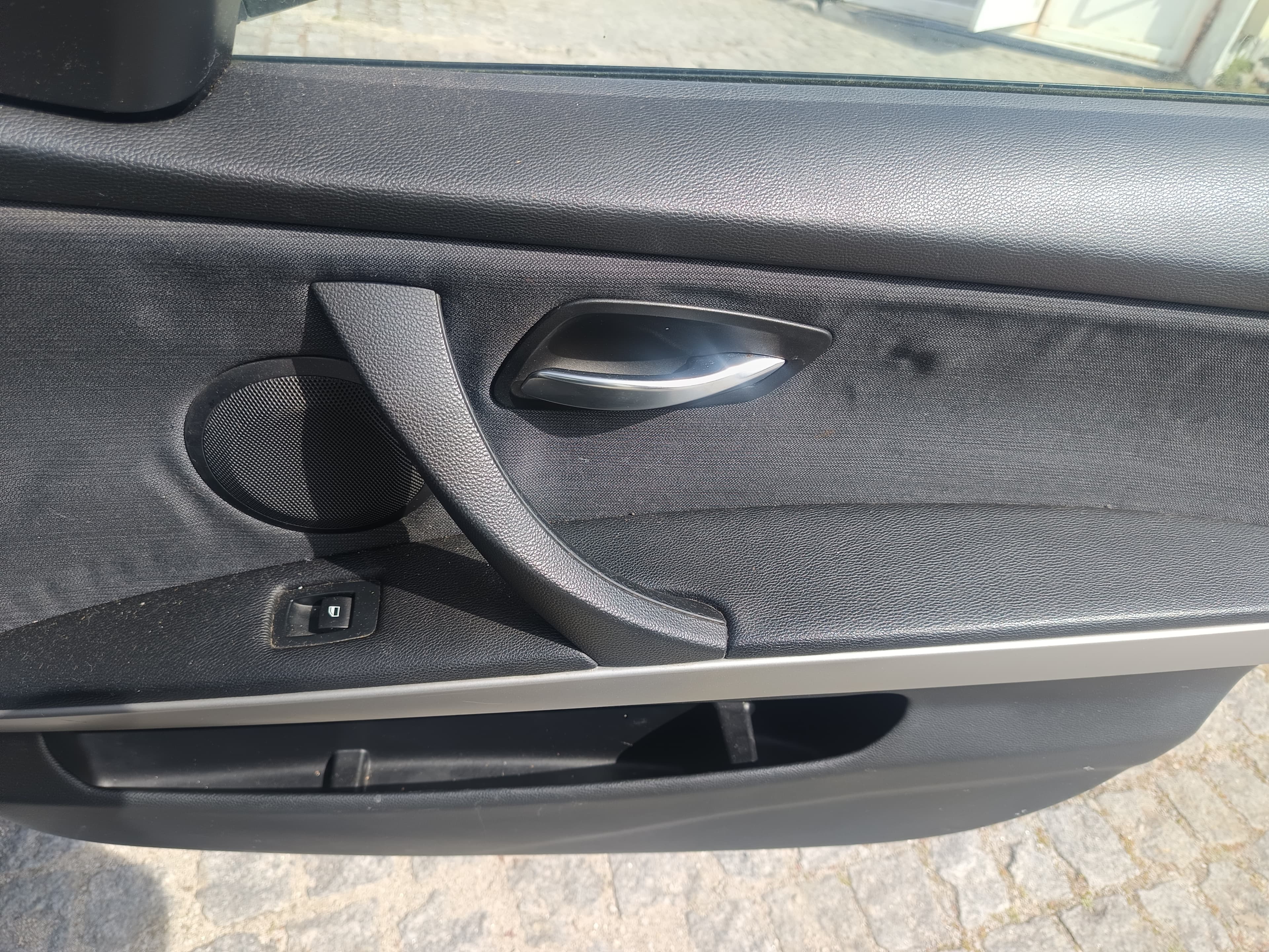 BMW 320d · Ano 2008 — image 30