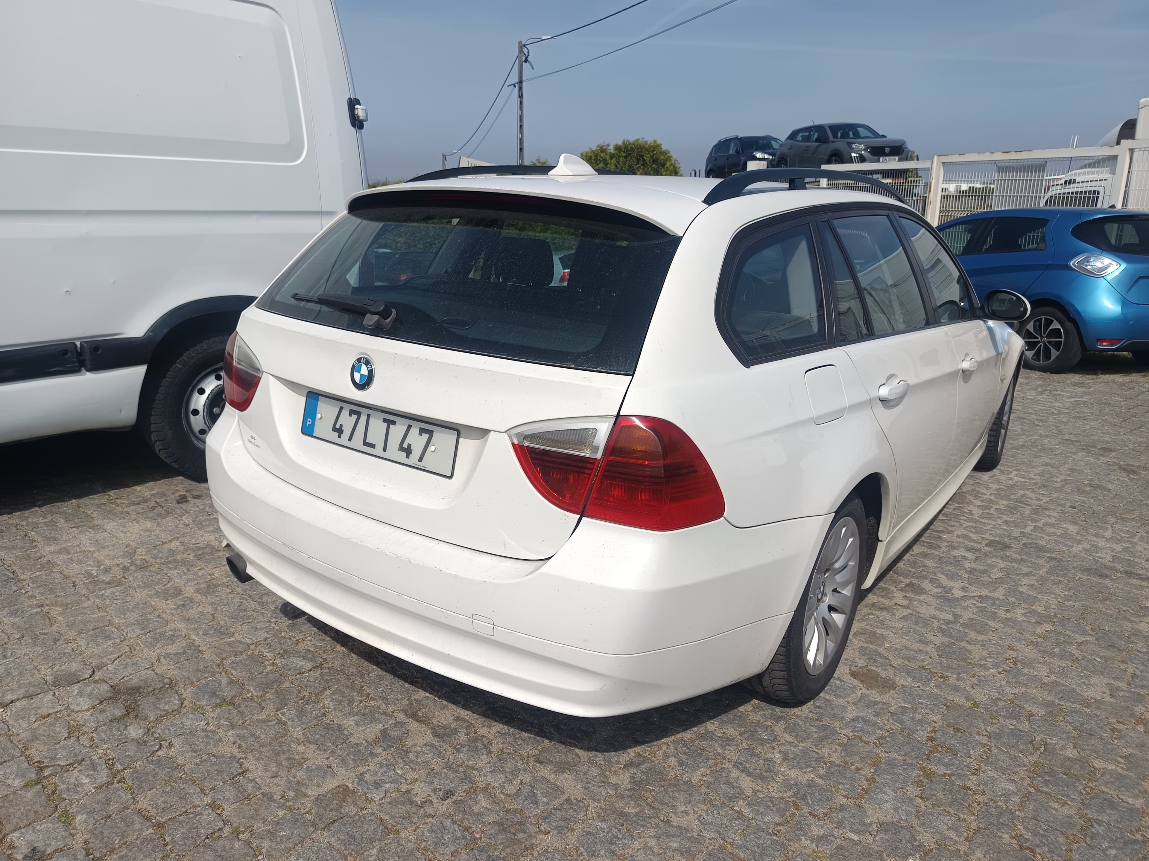 BMW 320d · Ano 2008 — image 4